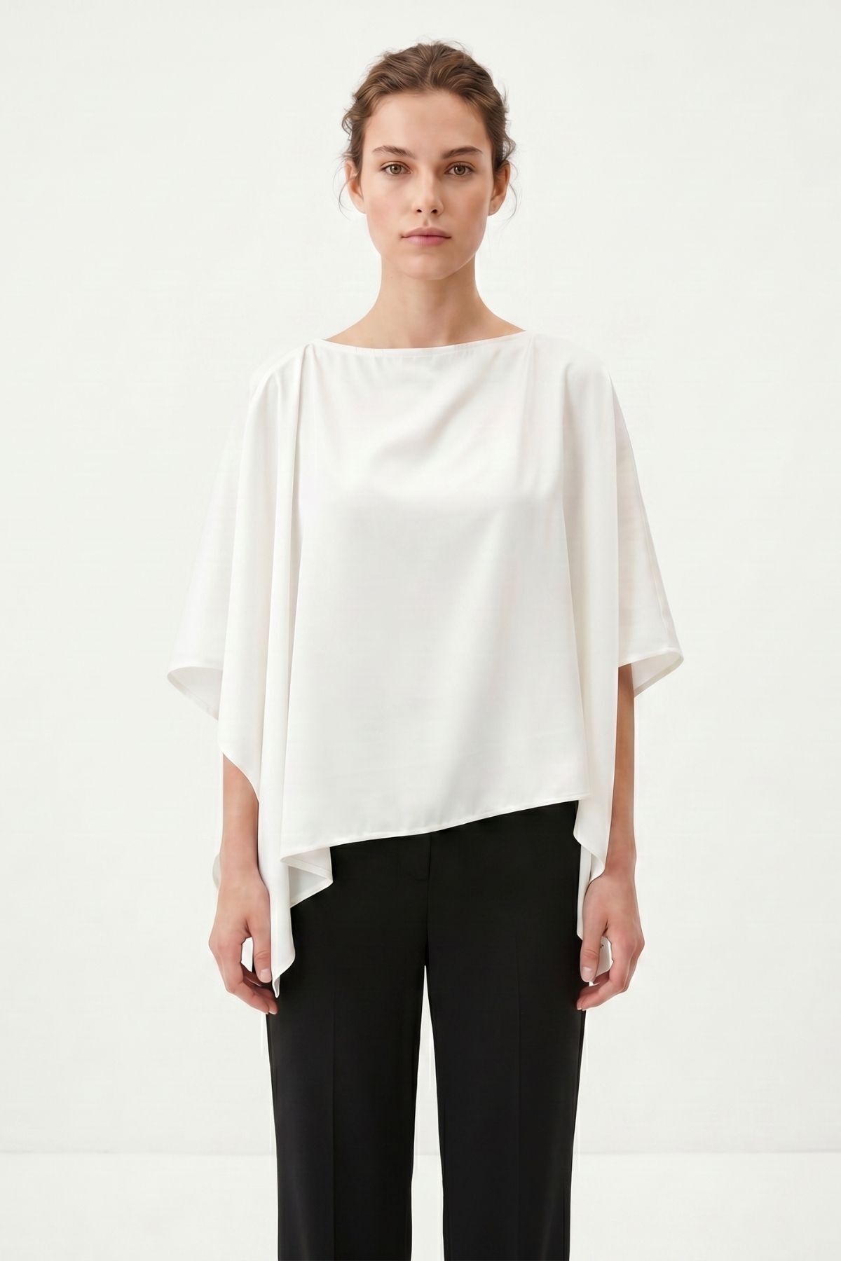 Ekru Kayık Yaka Asimetrik Bluz 261103 - 2