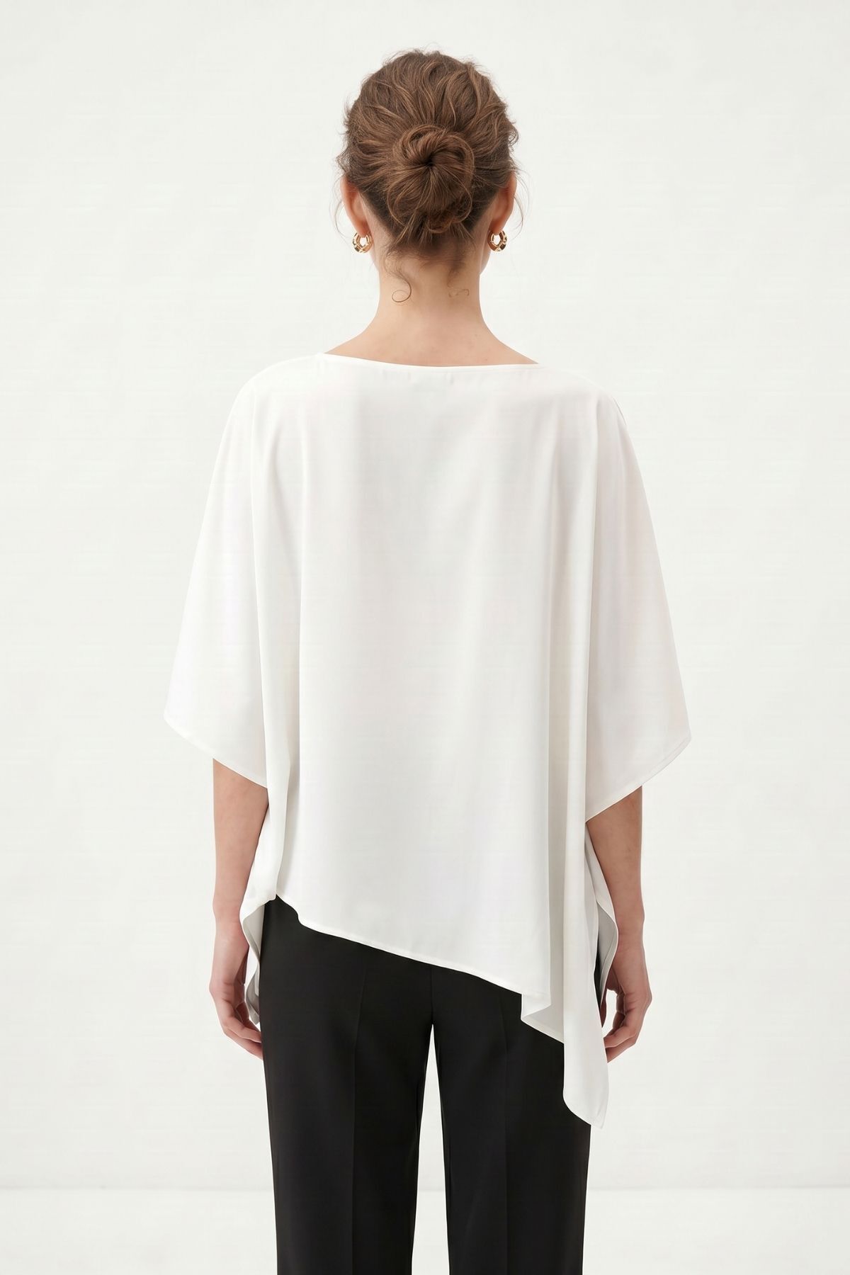 Ekru Kayık Yaka Asimetrik Bluz 261103 - 3