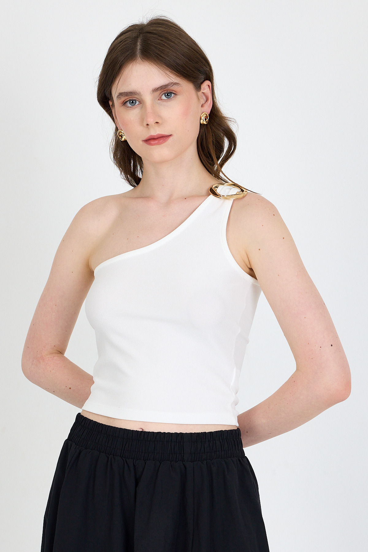 Ekru Toka Detaylı Tek Omuz Bluz 1649 - 2