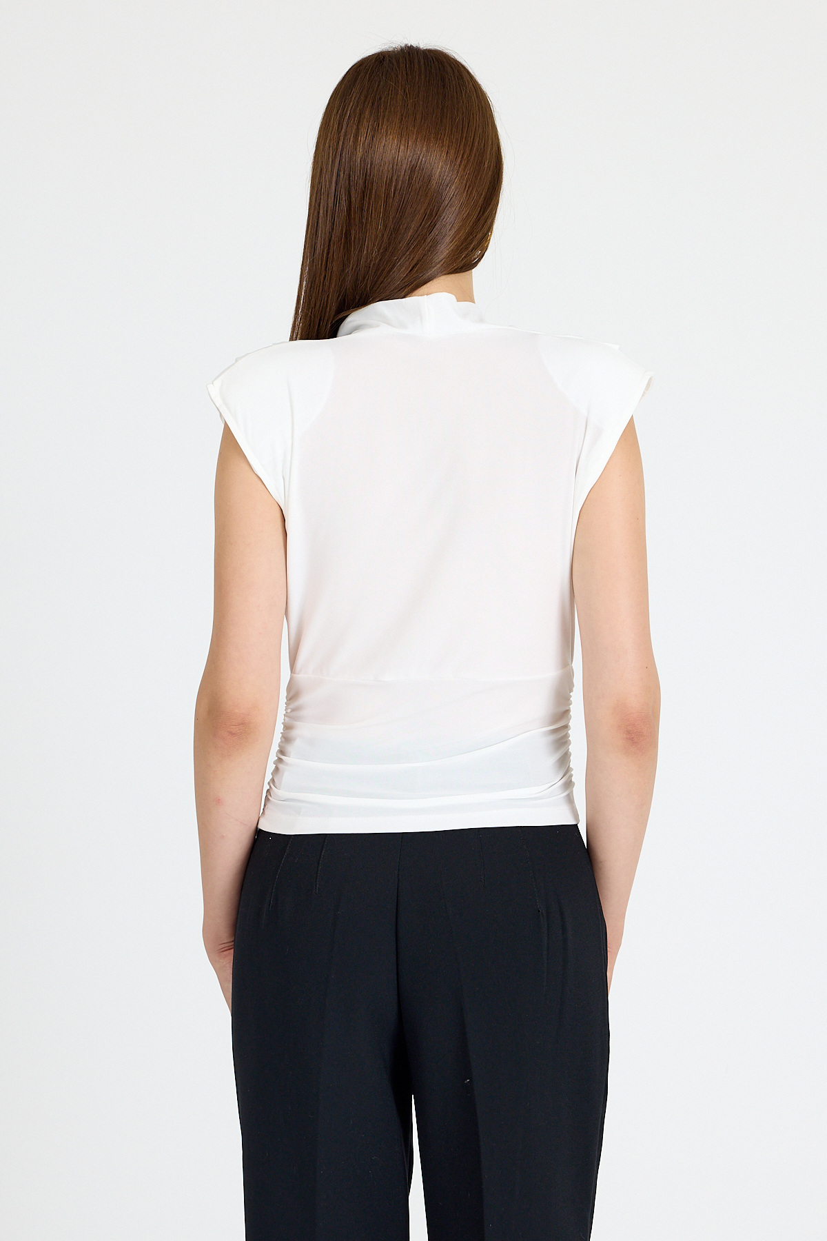 Ekru Vatkalı Kruvaze Yaka Drapeli Bluz 2487 - 5