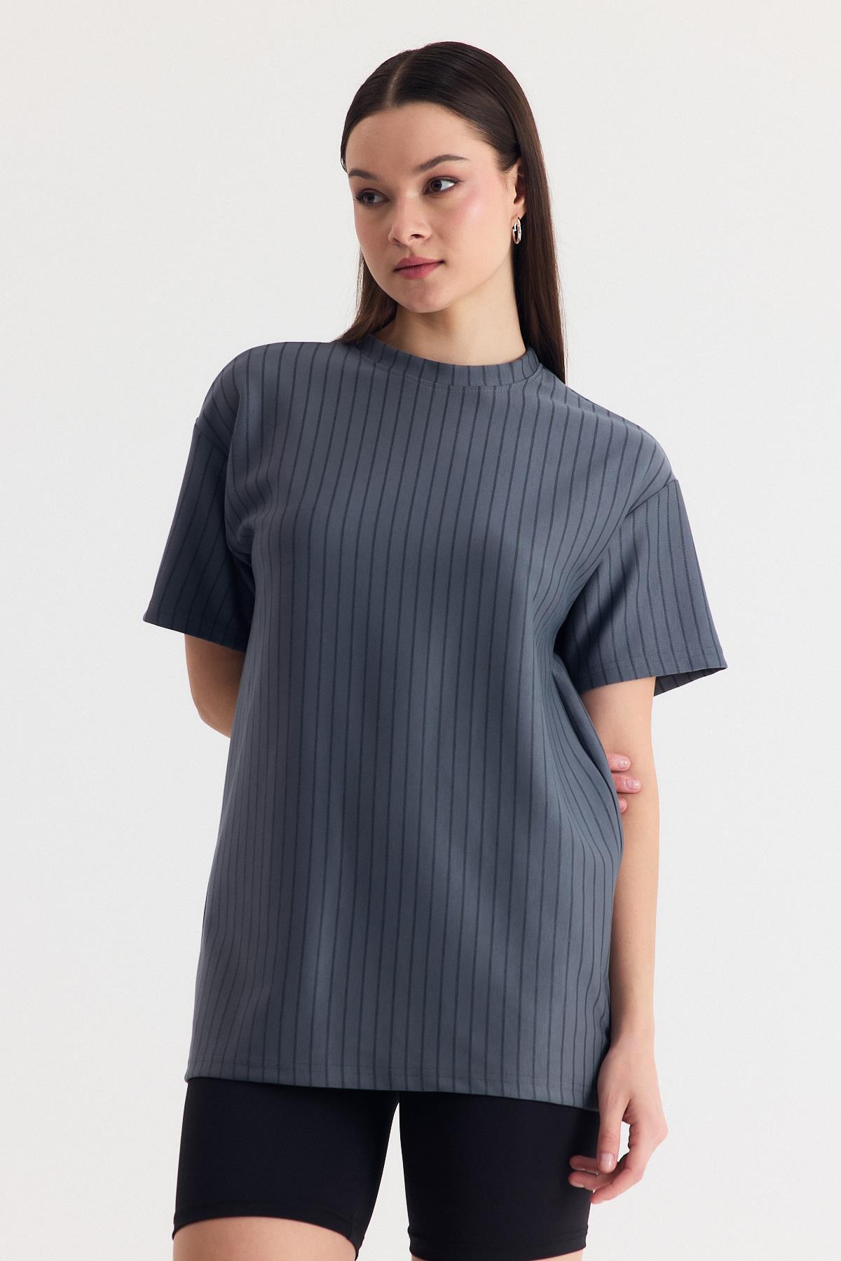 Füme Çizgili Oversize Tişört 4447A - 1