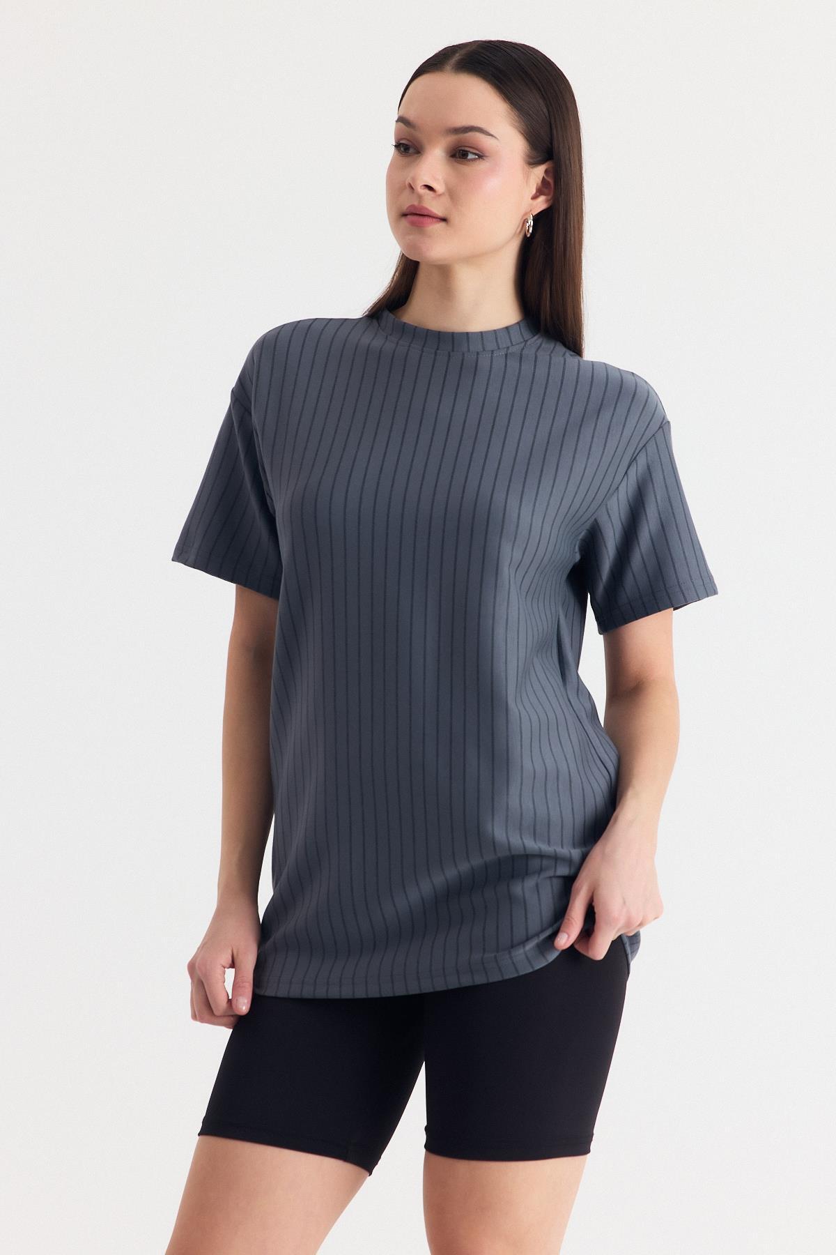 Füme Çizgili Oversize Tişört 4447A - 3