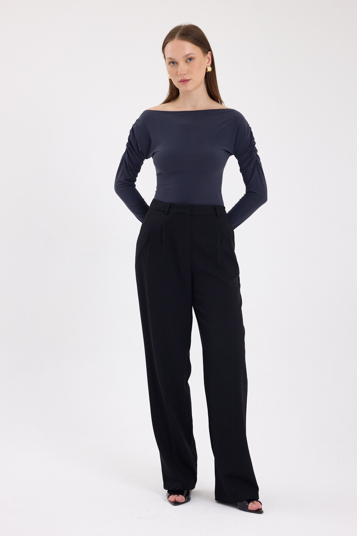 Füme Kayık Yaka Kol Büzgülü Bluz 2433 - 3