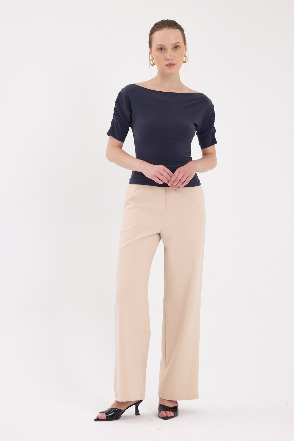 Füme Kayık Yaka Kol Büzgülü Bluz 2515 - 3