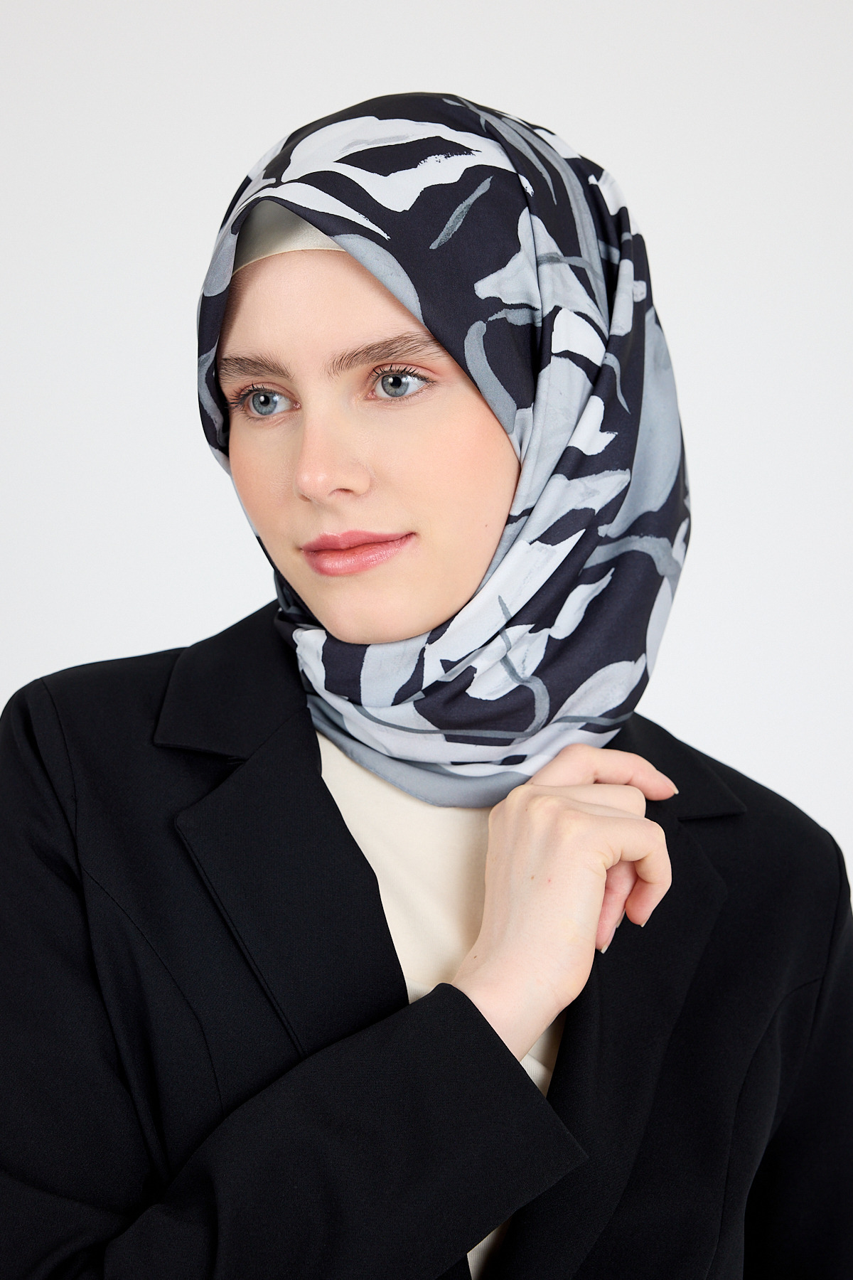 Füme Yaprak Desen Eşarp 3004 - 3