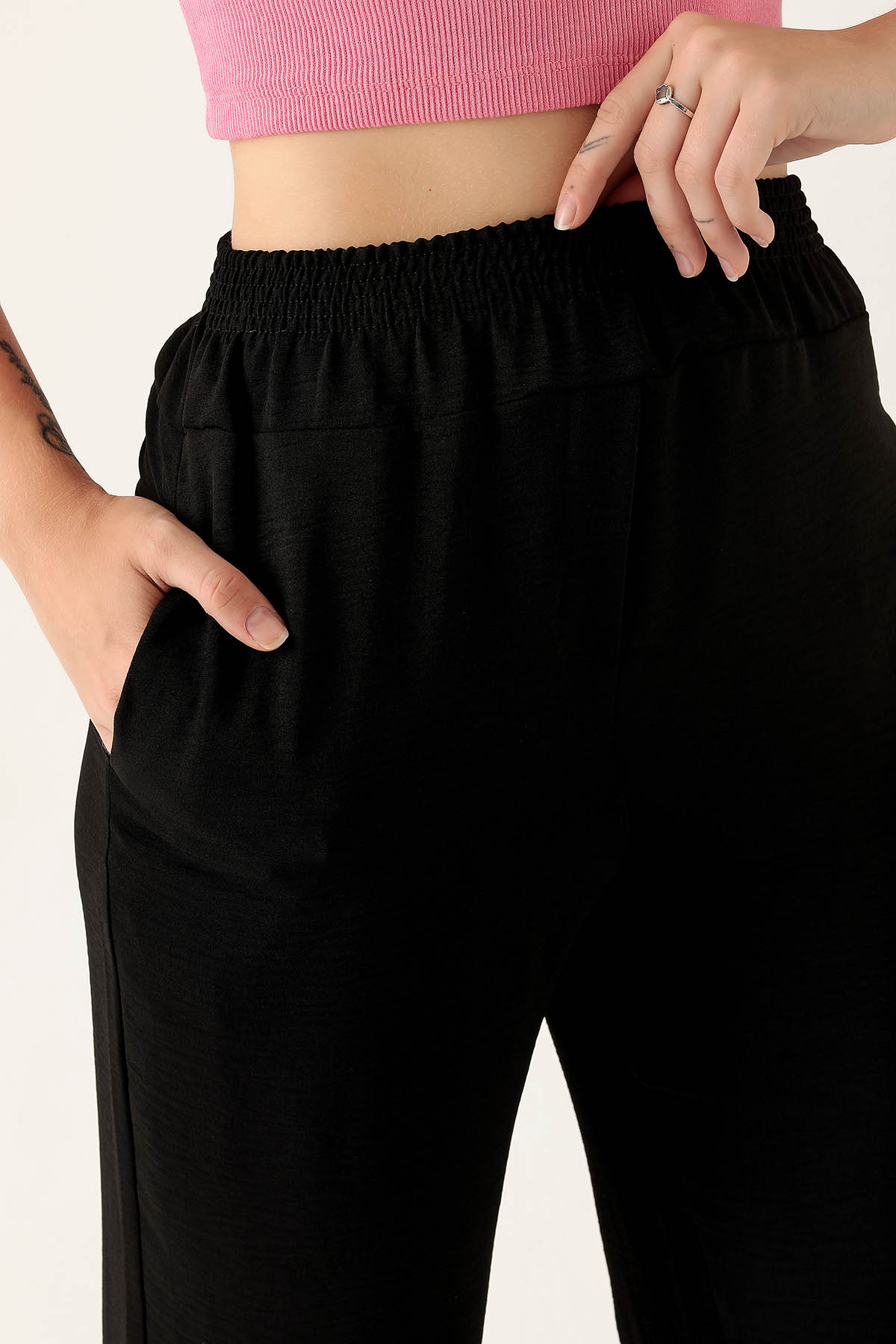 Geniş Kemerli Bol Bayan Pantolon - 8022M Siyah - 6