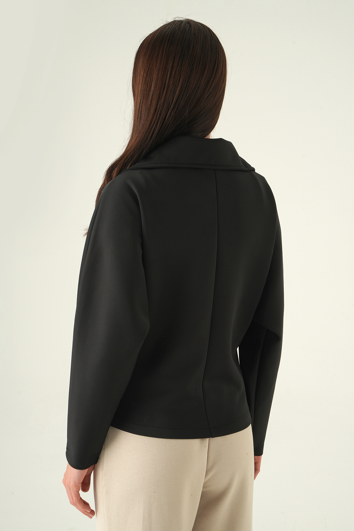 Gömlek Yaka Fermuarlı Hırka Siyah 8366A - 5