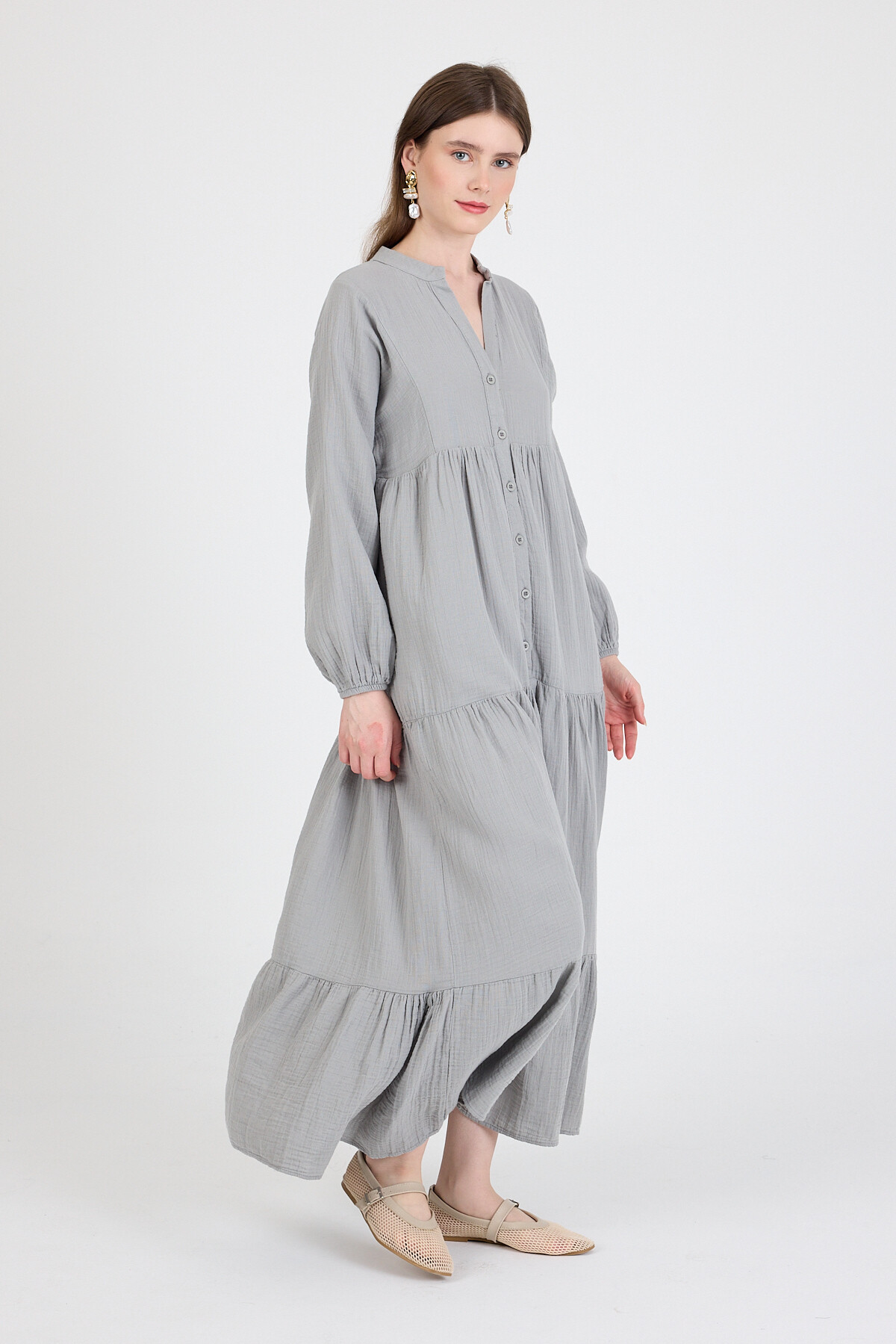 Gri %100 Pamuk Düğmeli Kat Etekli Uzun Kollu Elbise 4782A - RAYS