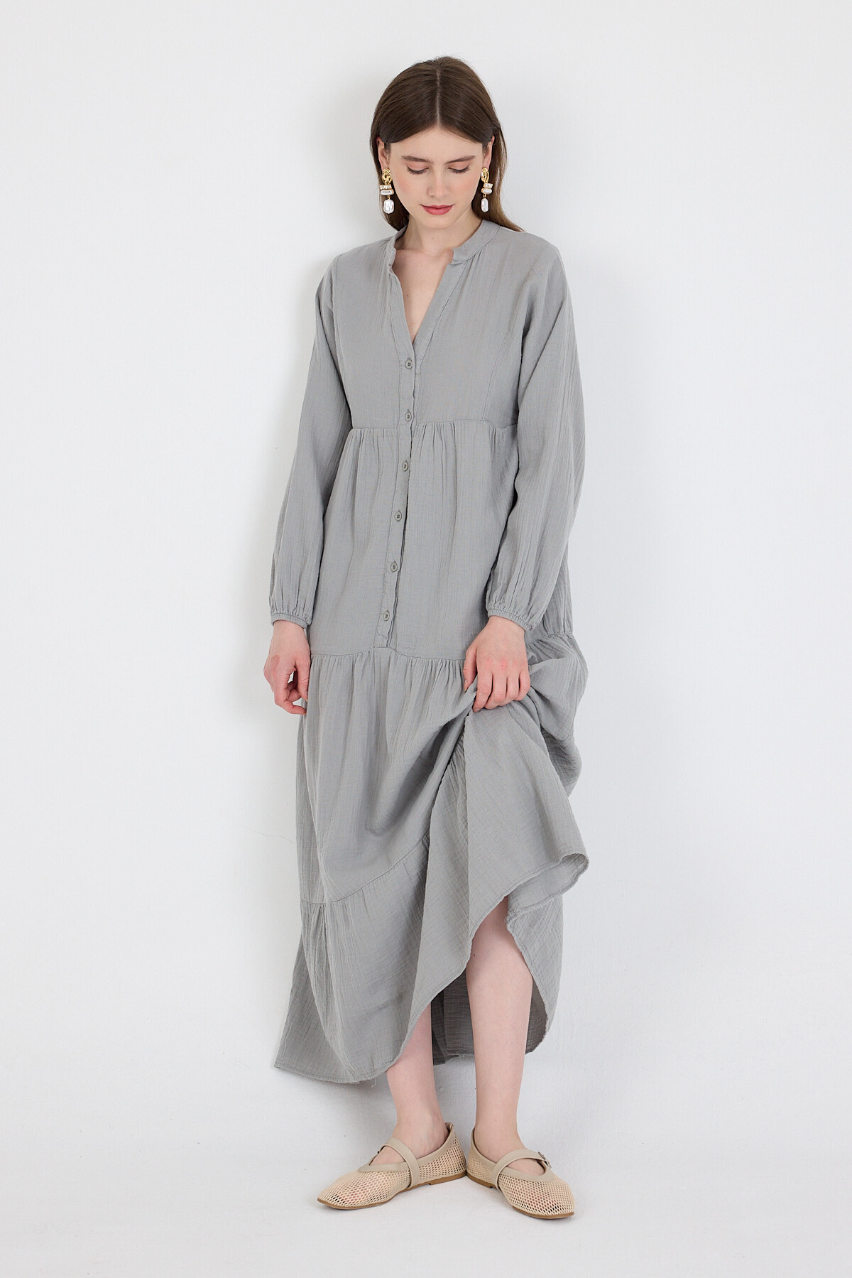Gri %100 Pamuk Düğmeli Kat Etekli Uzun Kollu Elbise 4782A - 6