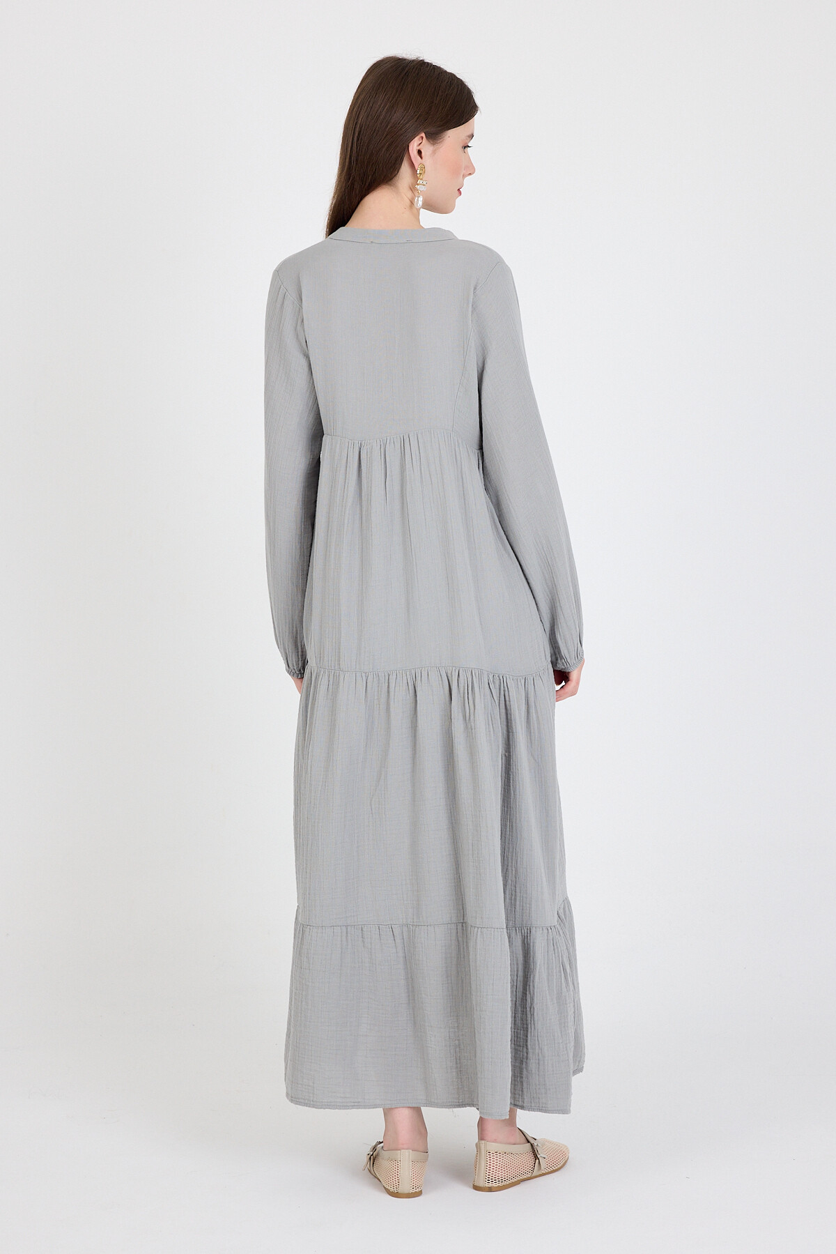 Gri %100 Pamuk Düğmeli Kat Etekli Uzun Kollu Elbise 4782A - 5