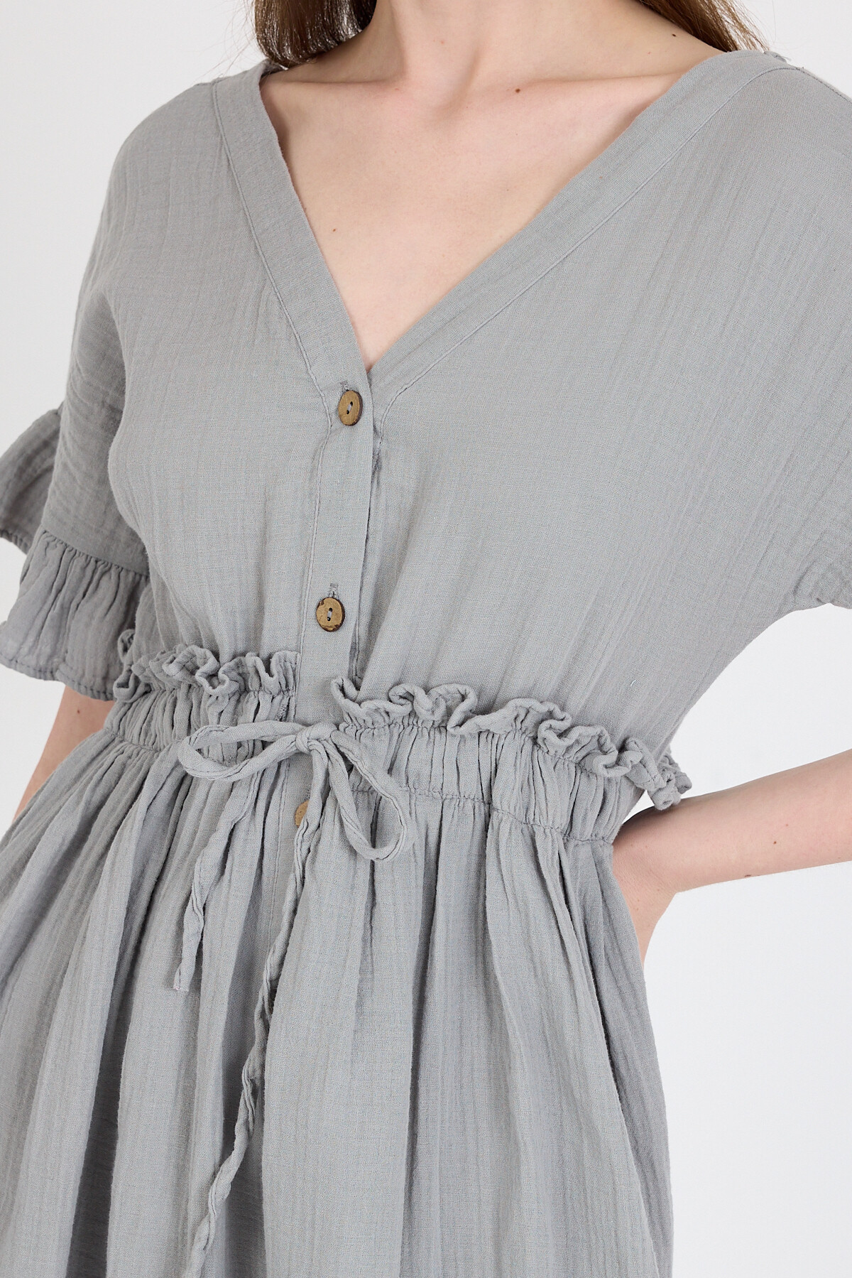 Gri %100 Pamuk Fırfır Kol Detaylı Düğmeli Elbise 4781A - 4
