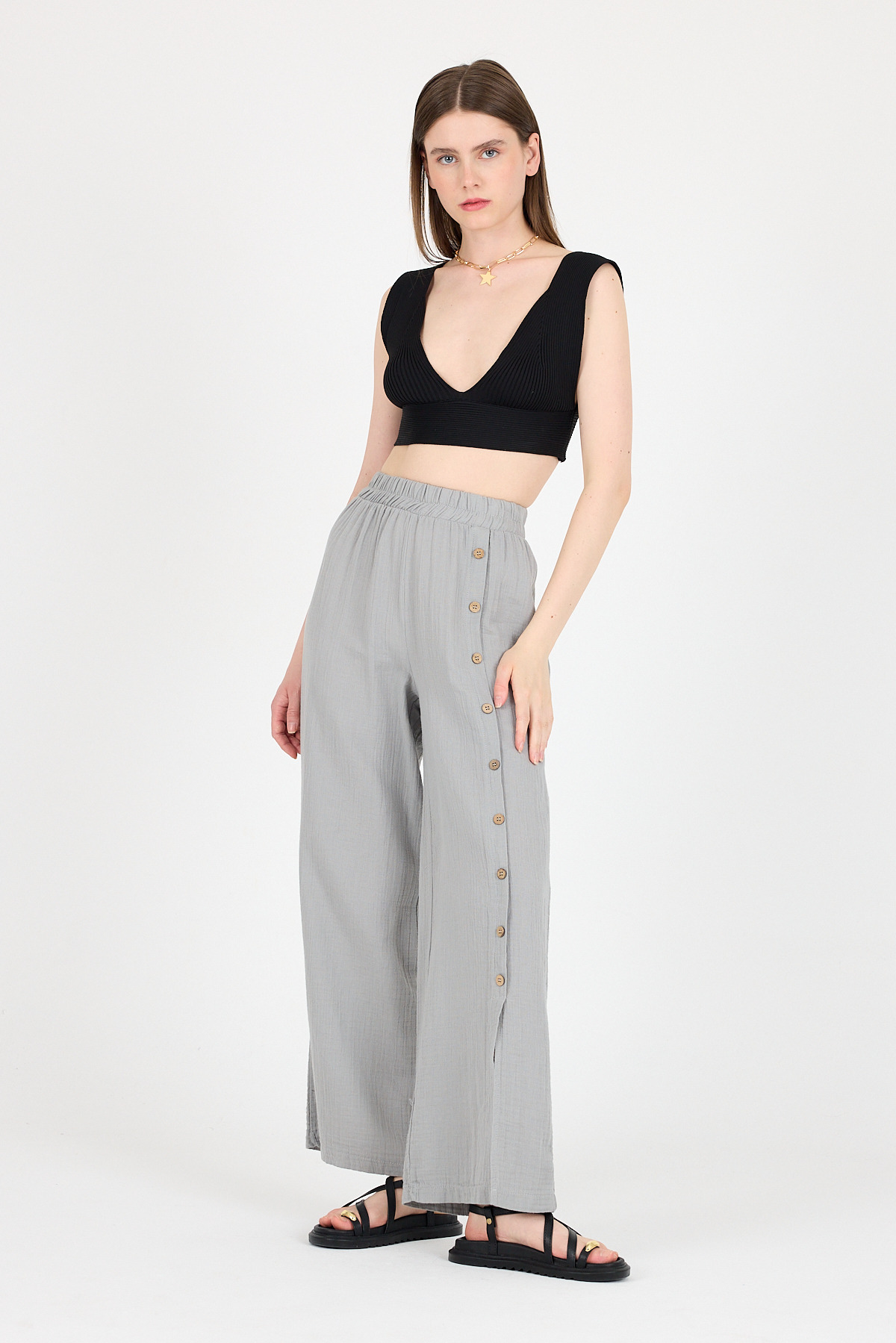 Gri %100 Pamuk Müslin Yanı Düğmeli Yırtmaçlı Geniş Paça Pantolon 4704A - RAYS