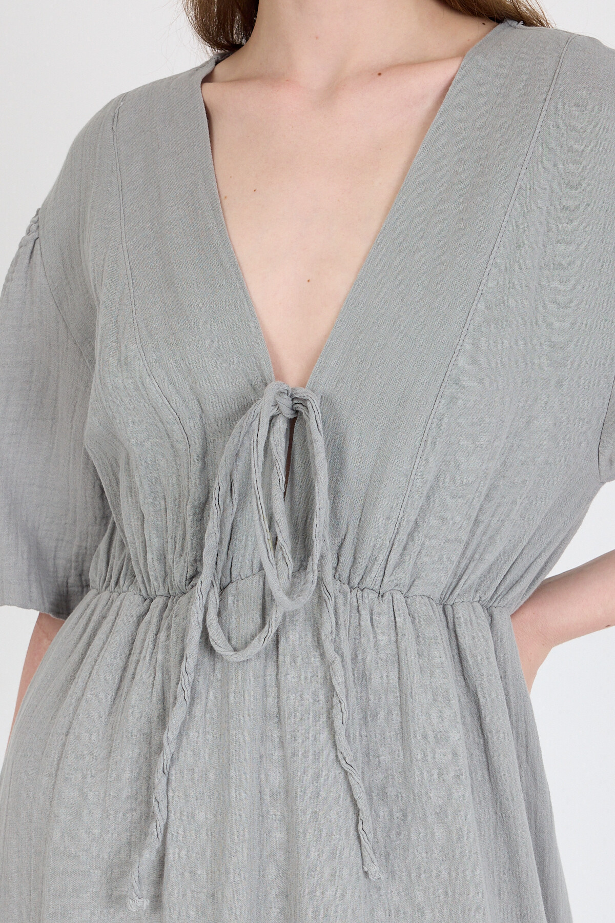 Gri %100 Pamuk Ön Bağlama Detaylı Midi Elbise 4785A - RAYS