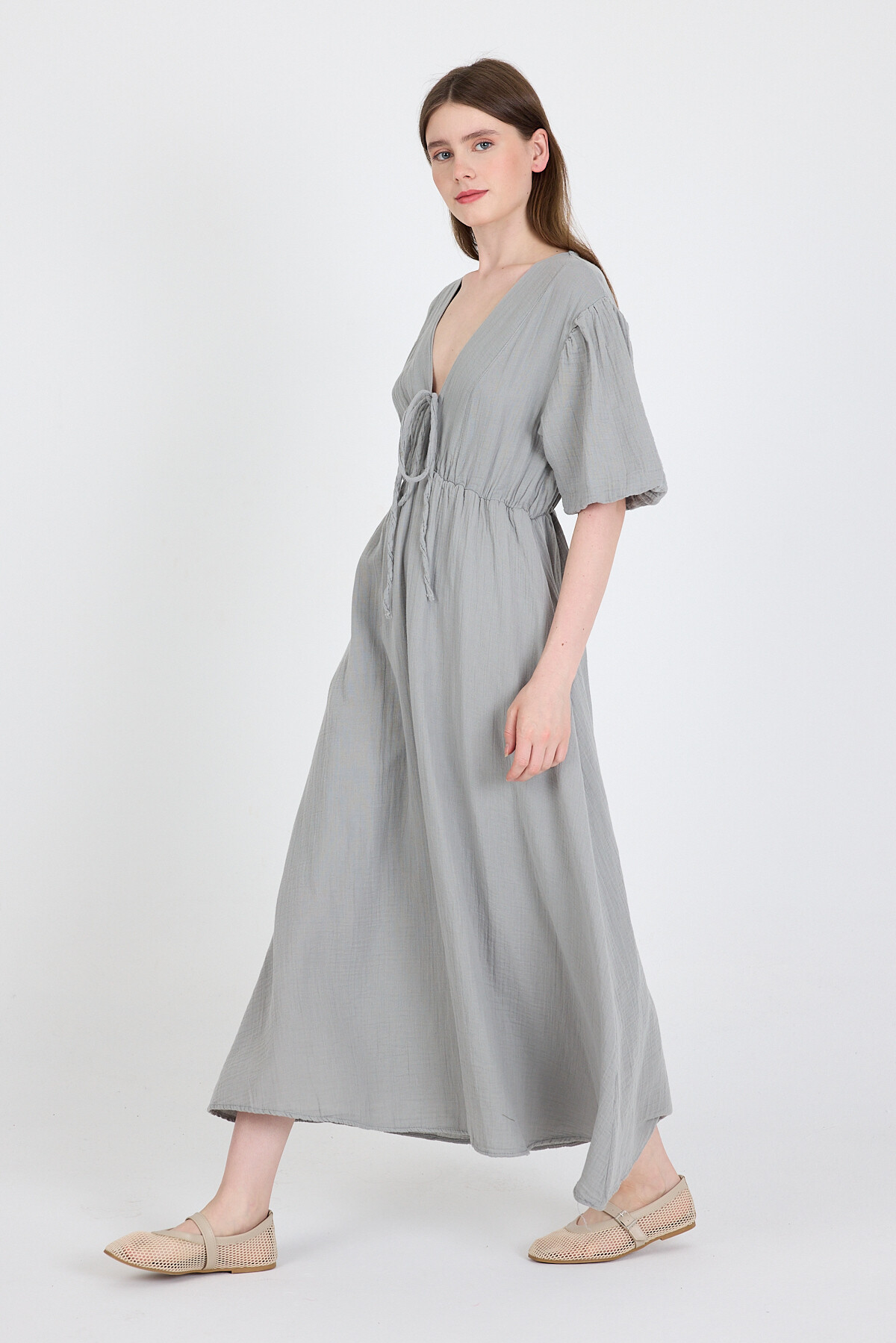 Gri %100 Pamuk Ön Bağlama Detaylı Midi Elbise 4785A - 6