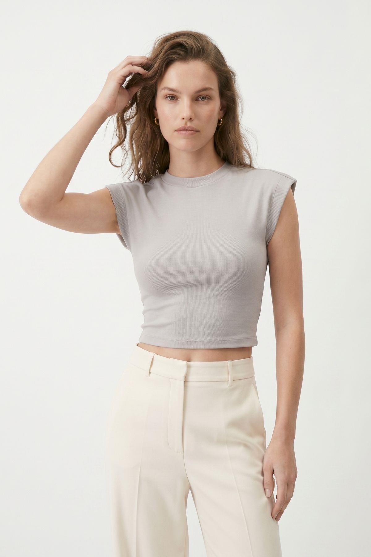 Bisiklet Yaka Kolsuz Bluz 8181A Gri - RAYS