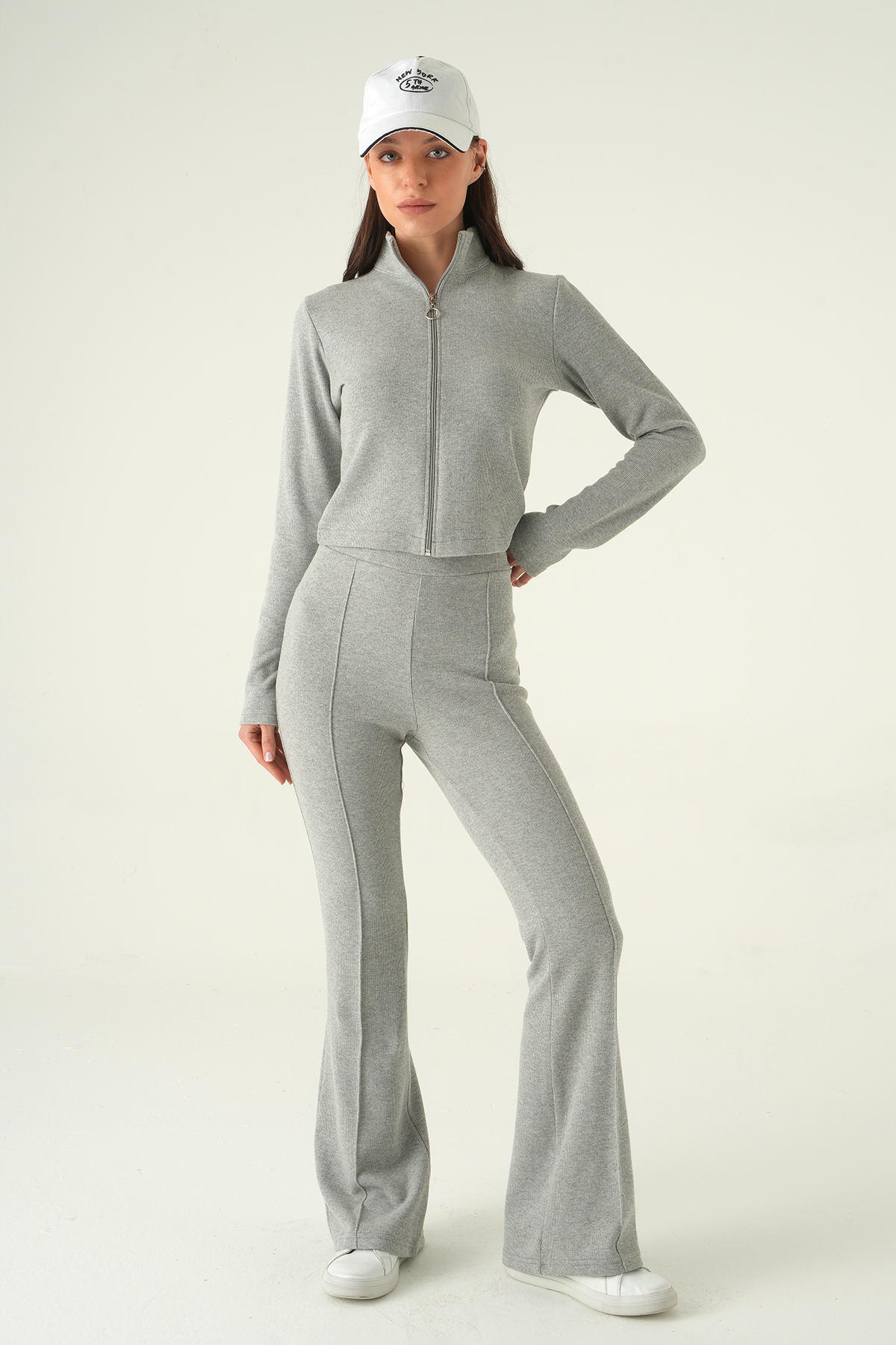 Gri İspanyol Paça Pantolon Hırka Takım 3098A - 6