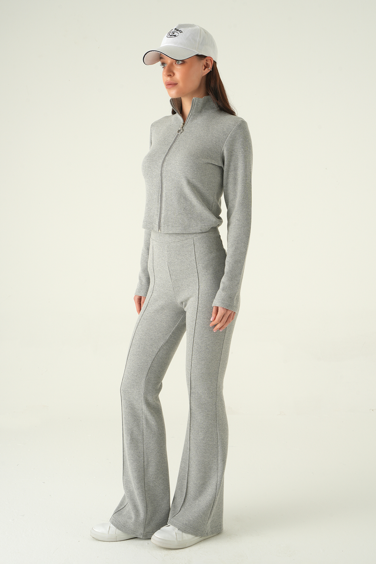 Gri İspanyol Paça Pantolon Hırka Takım 3098A 