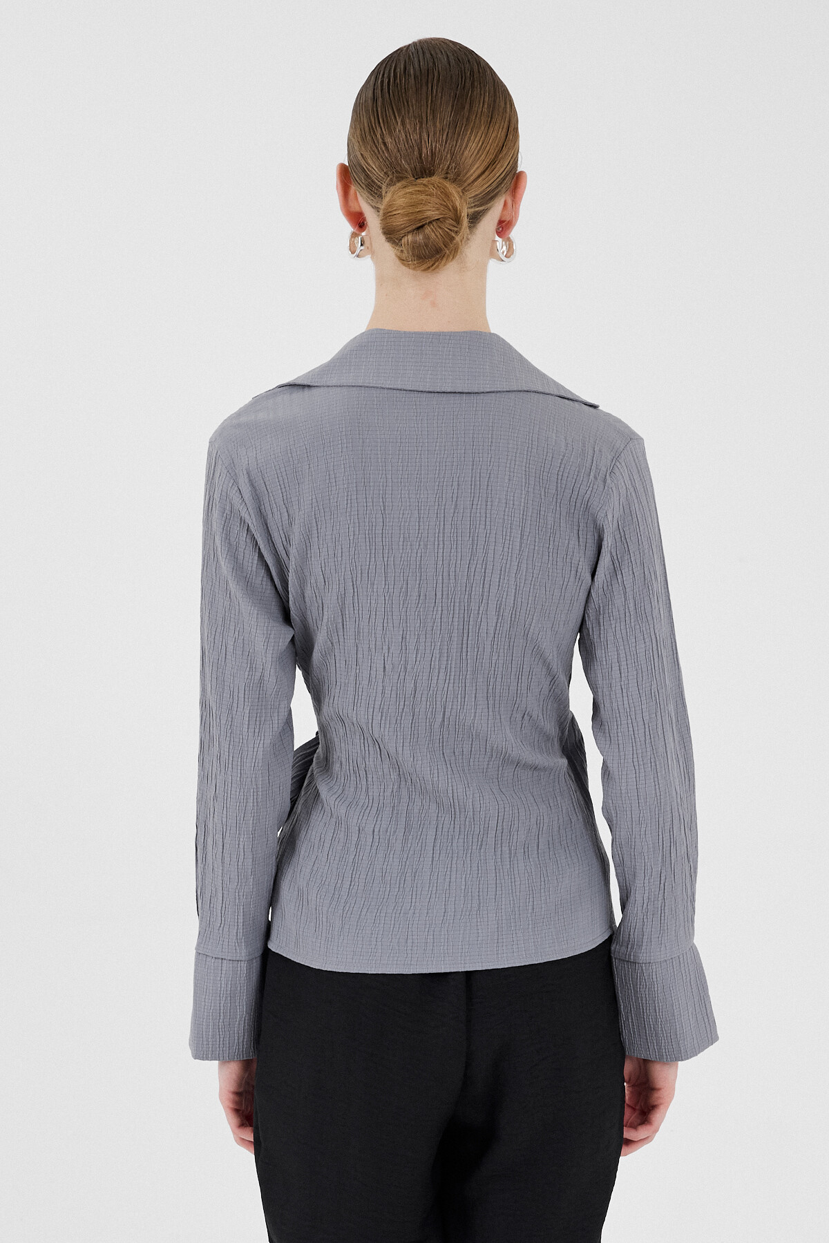 Gri Ön Bağlama Detaylı Uzun Kol Bluz 8019A - 5