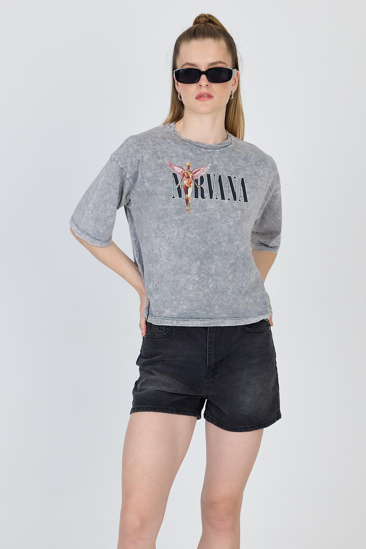 Gri Yıkamalı Yazı Baskılı Tişört 253020 - RAYS