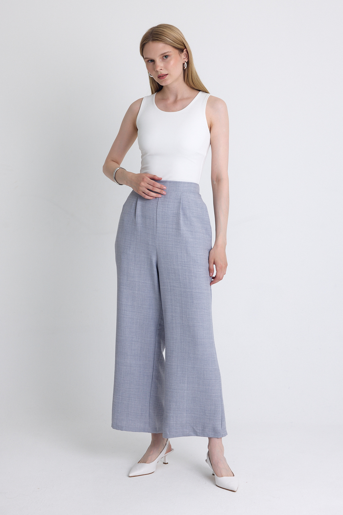 Gri Yüksek Bel Ön Pile Detaylı Pamuklu Bol Paça Pantolon 8014A - RAYS