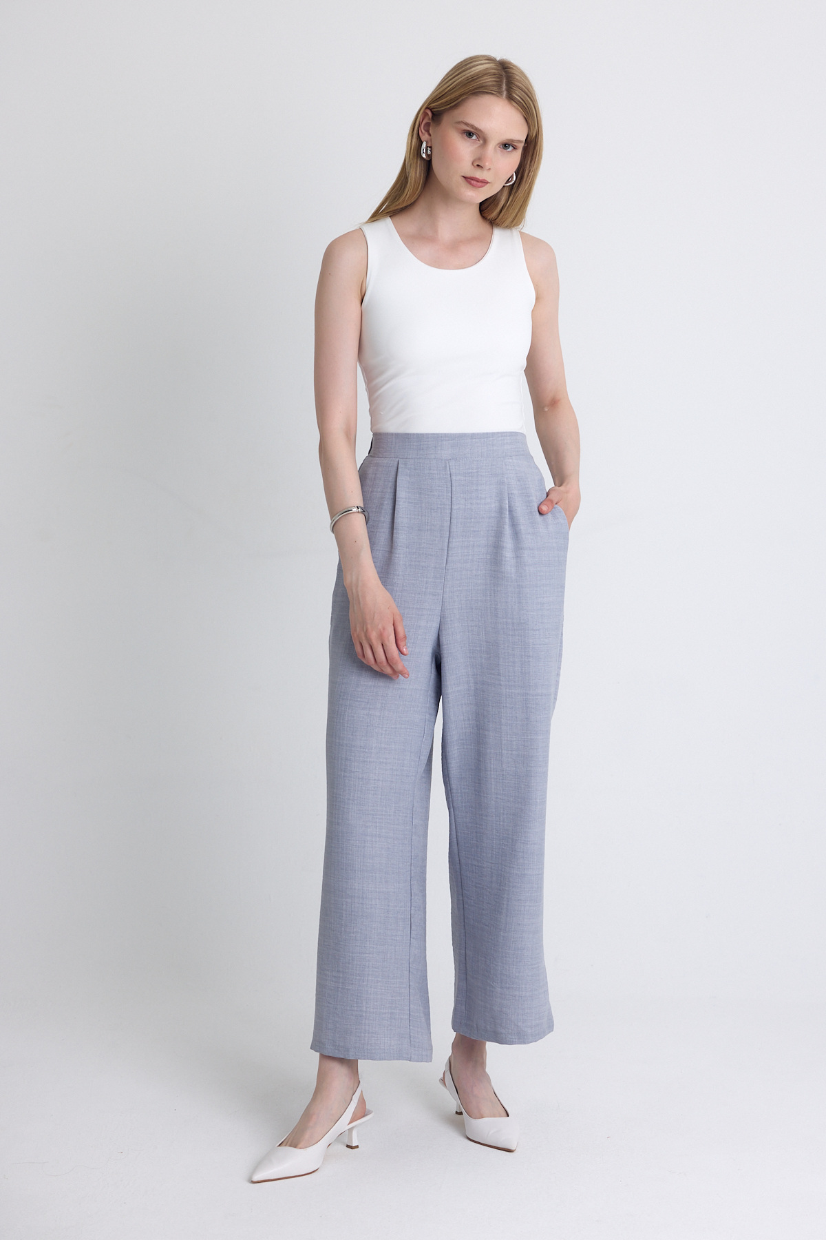 Gri Yüksek Bel Ön Pile Detaylı Pamuklu Bol Paça Pantolon 8014A - RAYS