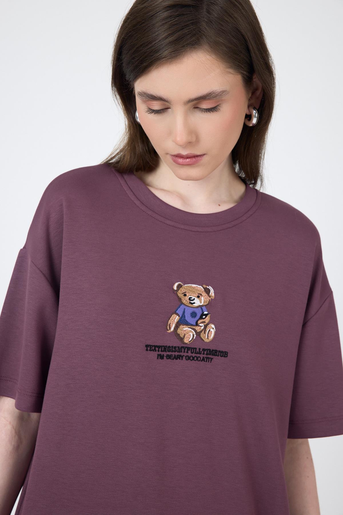 Gül Kurusu Ayıcık Baskılı Bisiklet Yaka Oversize Tişört 5530 - RAYS