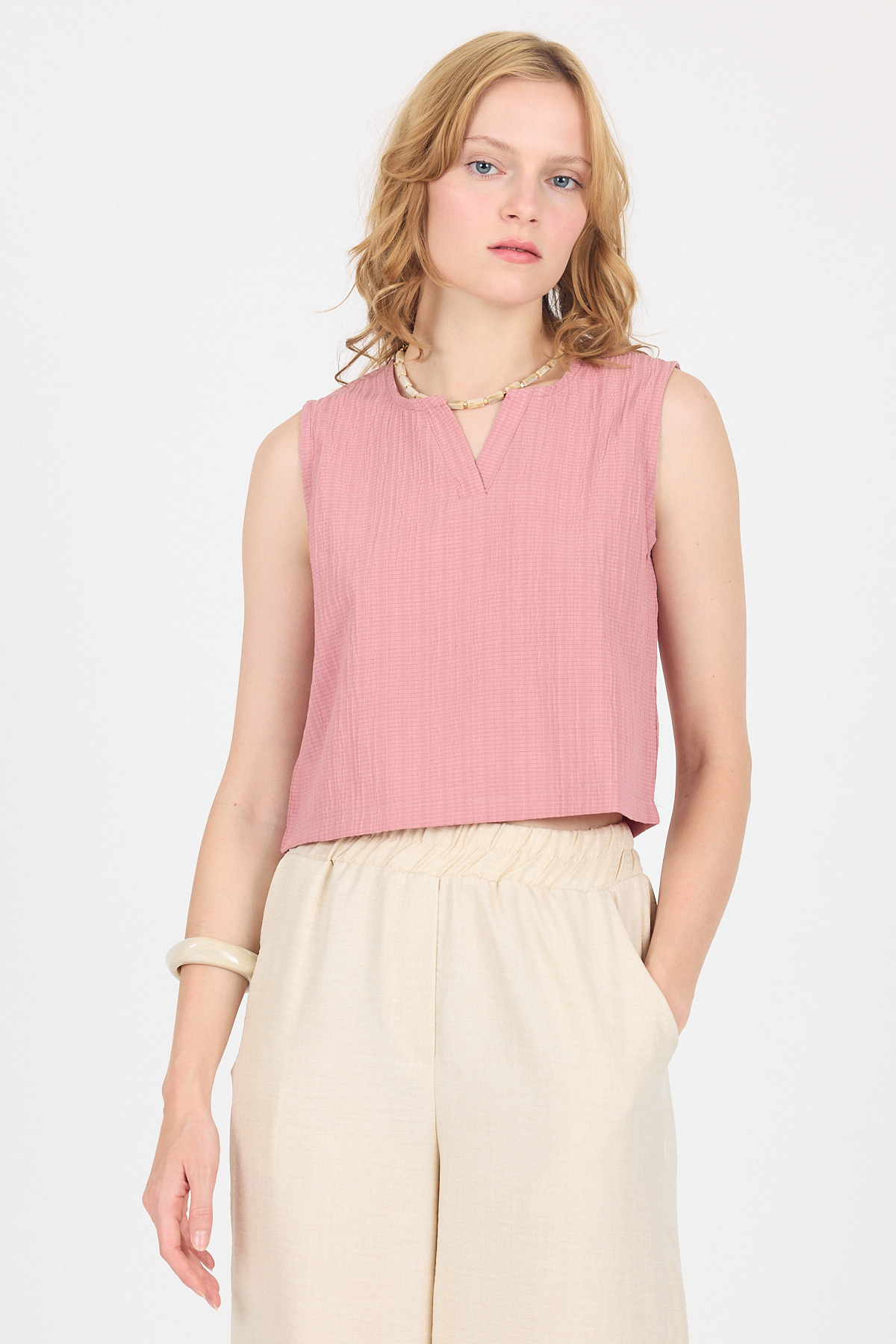 Gül V Yaka Kolsuz Crop Bluz 8027 - 6