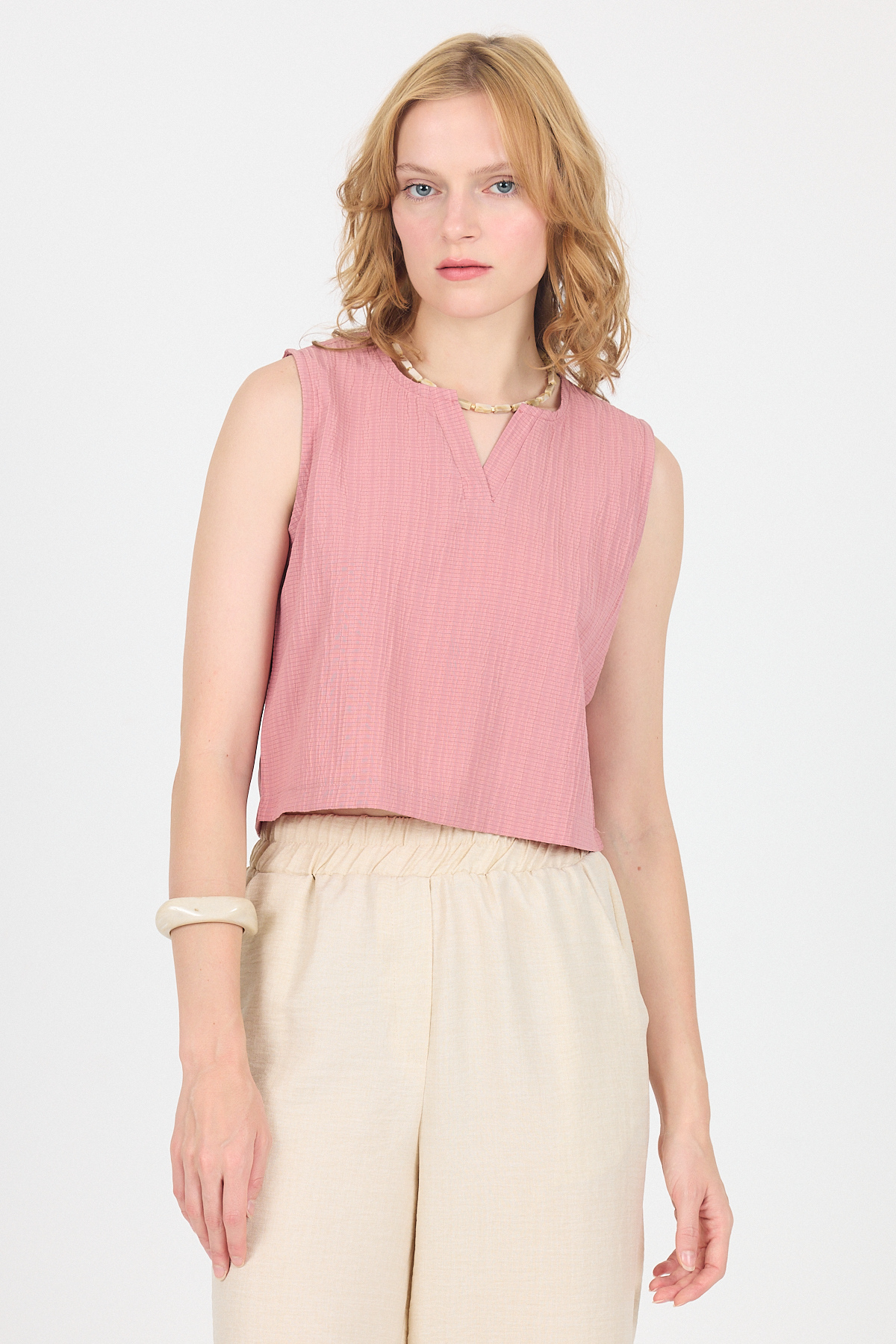 Gül V Yaka Kolsuz Crop Bluz 8027 - 7