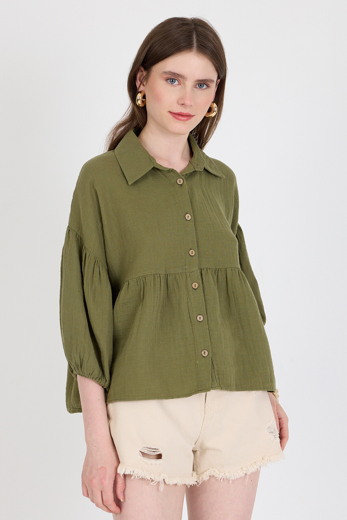Haki %100 Pamuk Keten Görünümlü Düğmeli Gömlek 4783A - 1