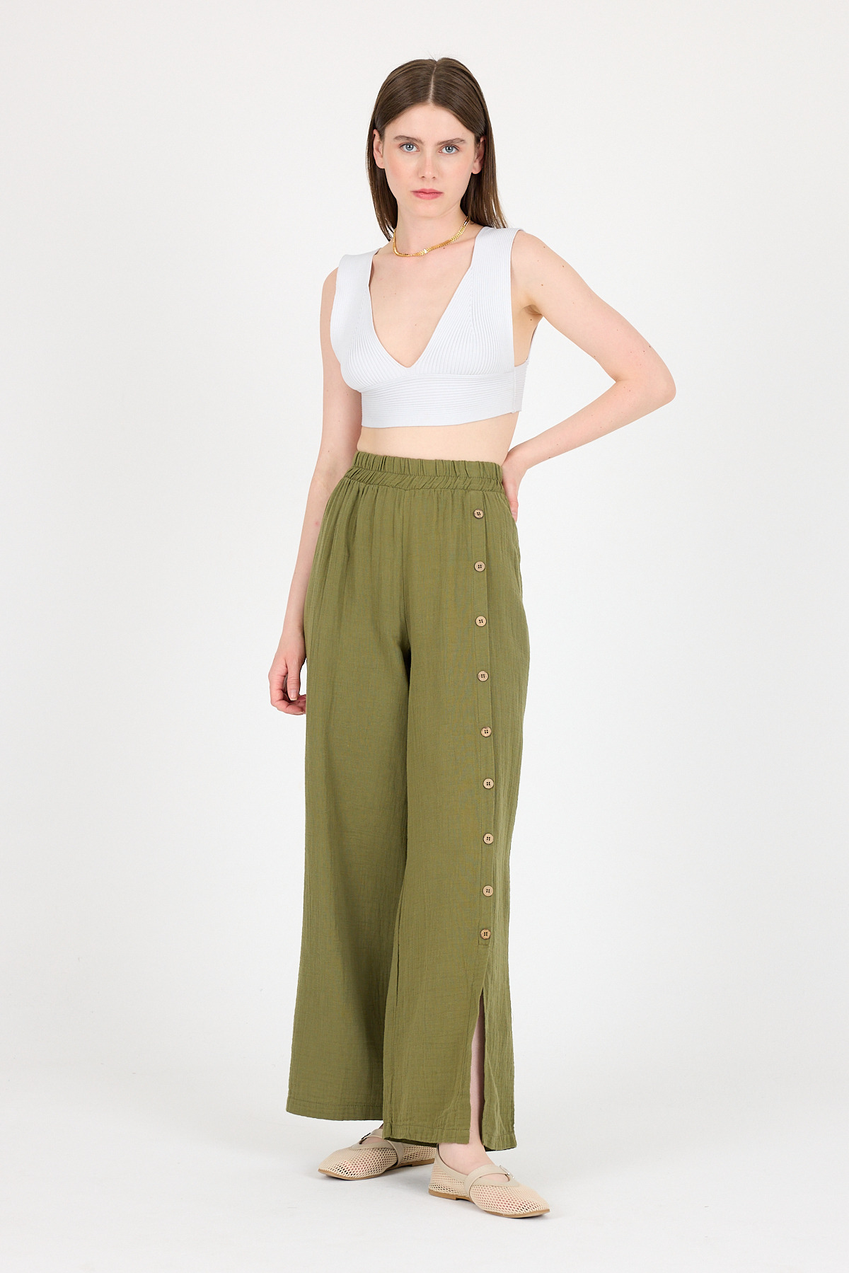 Haki %100 Pamuk Müslin Yanı Düğmeli Yırtmaçlı Geniş Paça Pantolon 4704A - 6