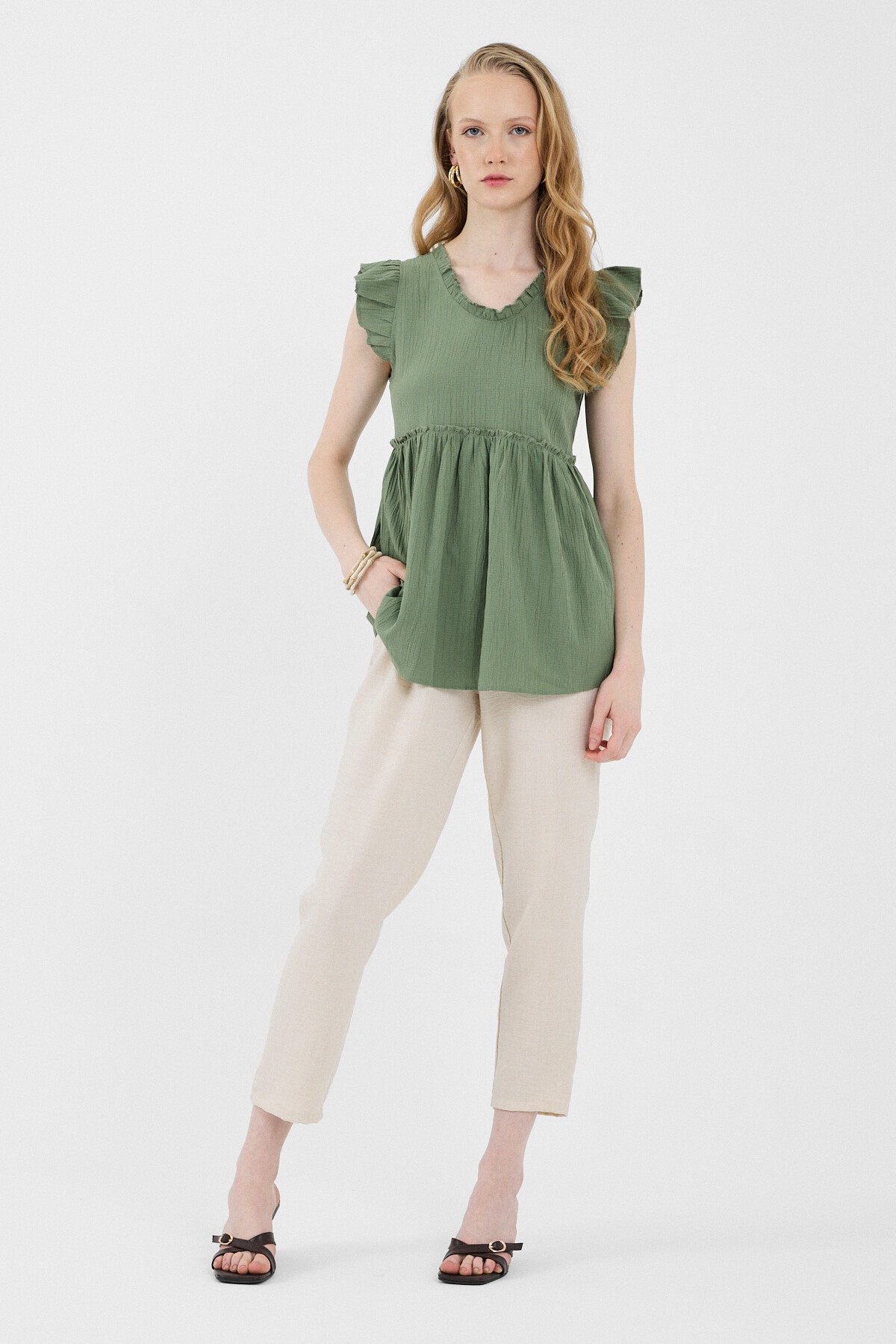 Haki Fırfır Kol Detaylı Bluz 8053A - 3