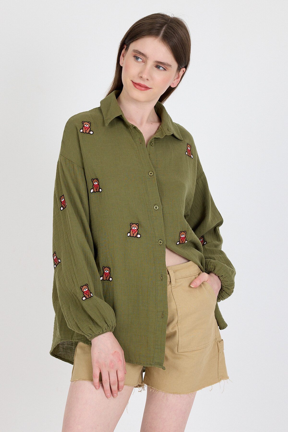Haki Keten Görünümlü %100 Pamuk Ayıcık Nakışlı Gömlek 4798A - 6