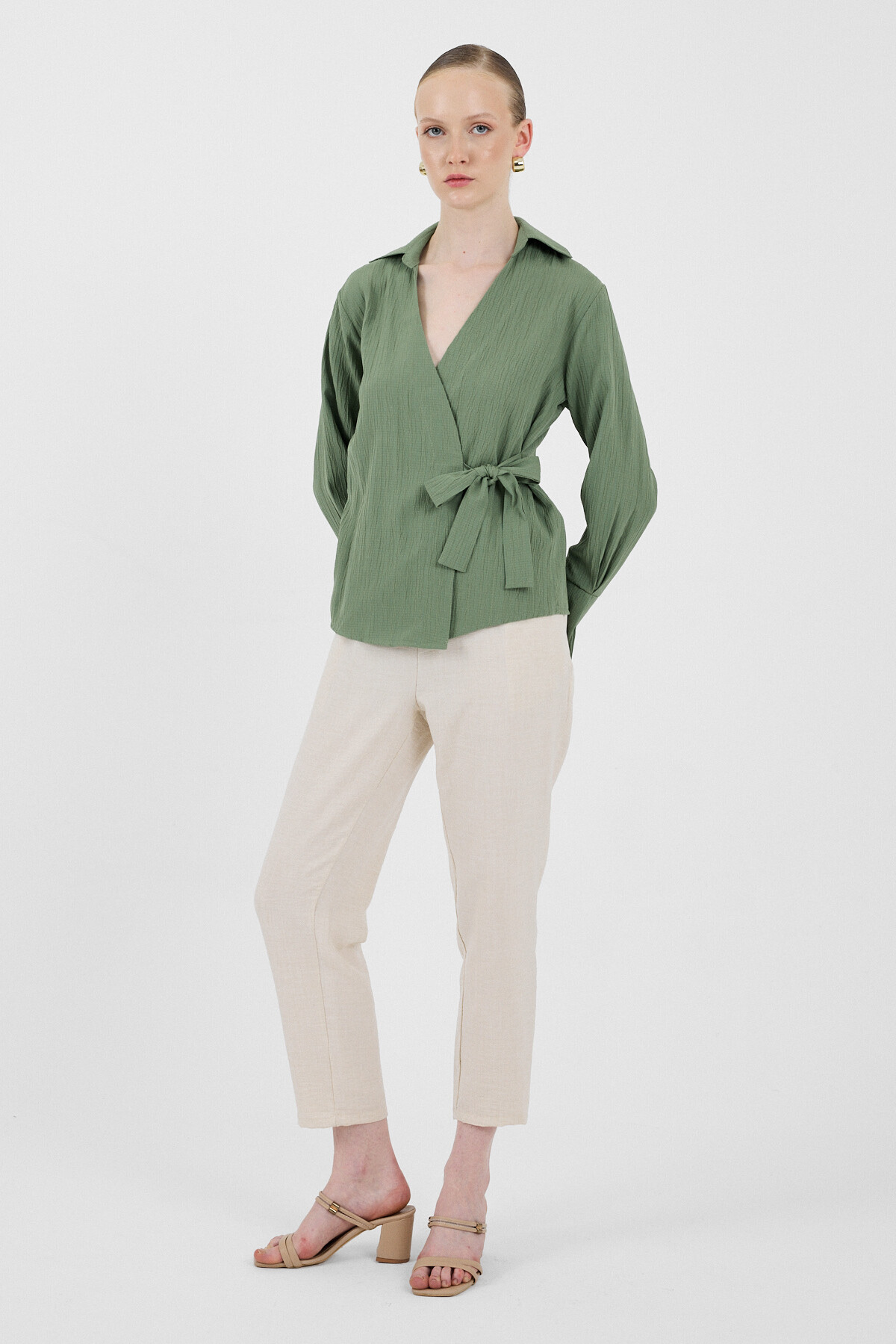 Haki Ön Bağlama Detaylı Uzun Kol Bluz 8019A - RAYS