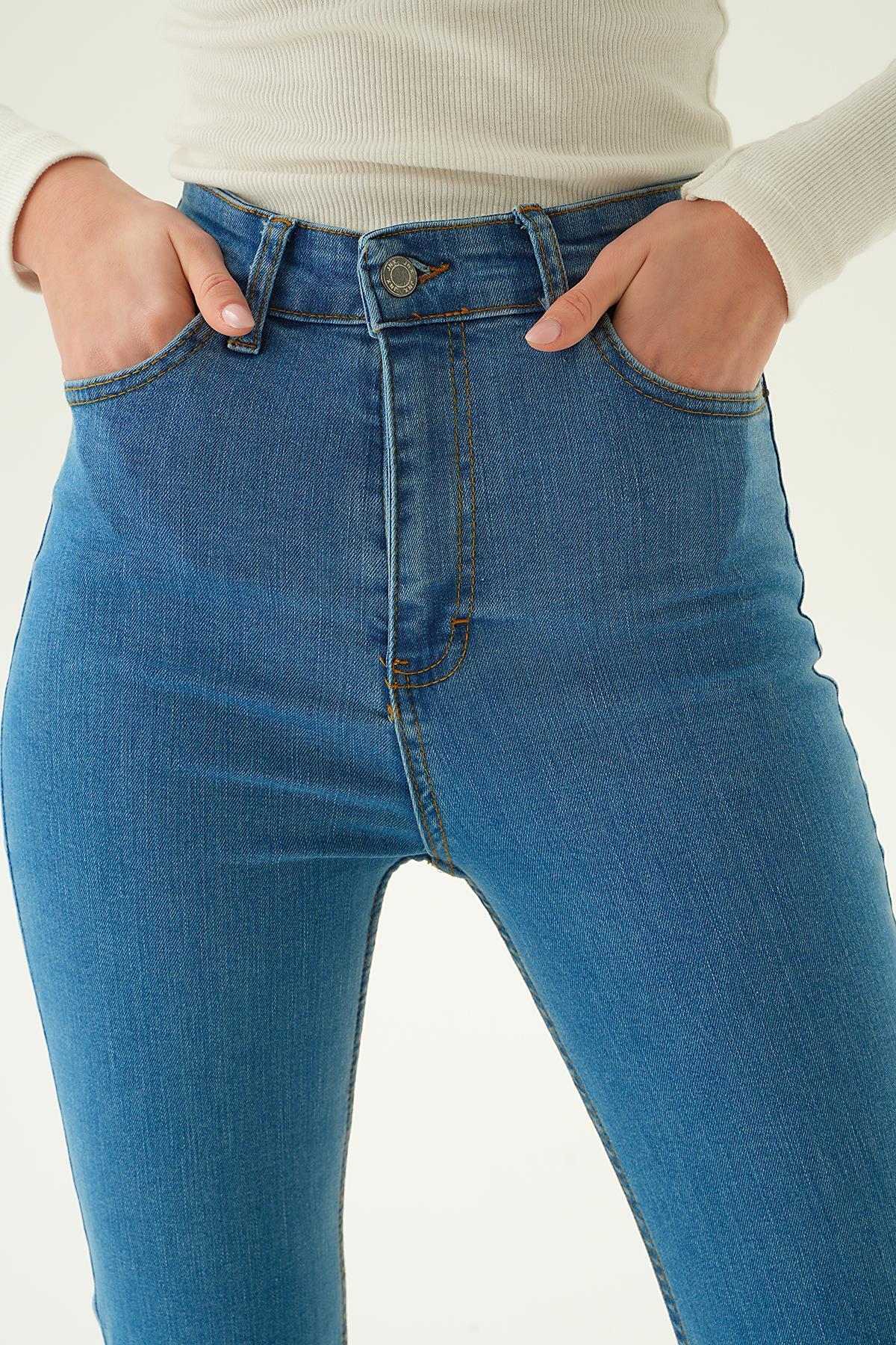 Mavi Yüksek Bel Flare Kesim Kadın Jean Pantolon 12036 - 6