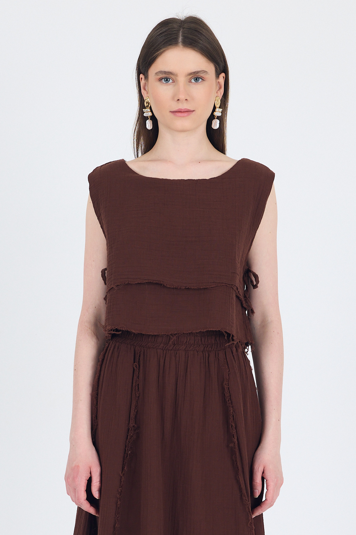 Kahve %100 Pamuk Yan Bağlama Detaylı Müslin Bluz 7041 - 2