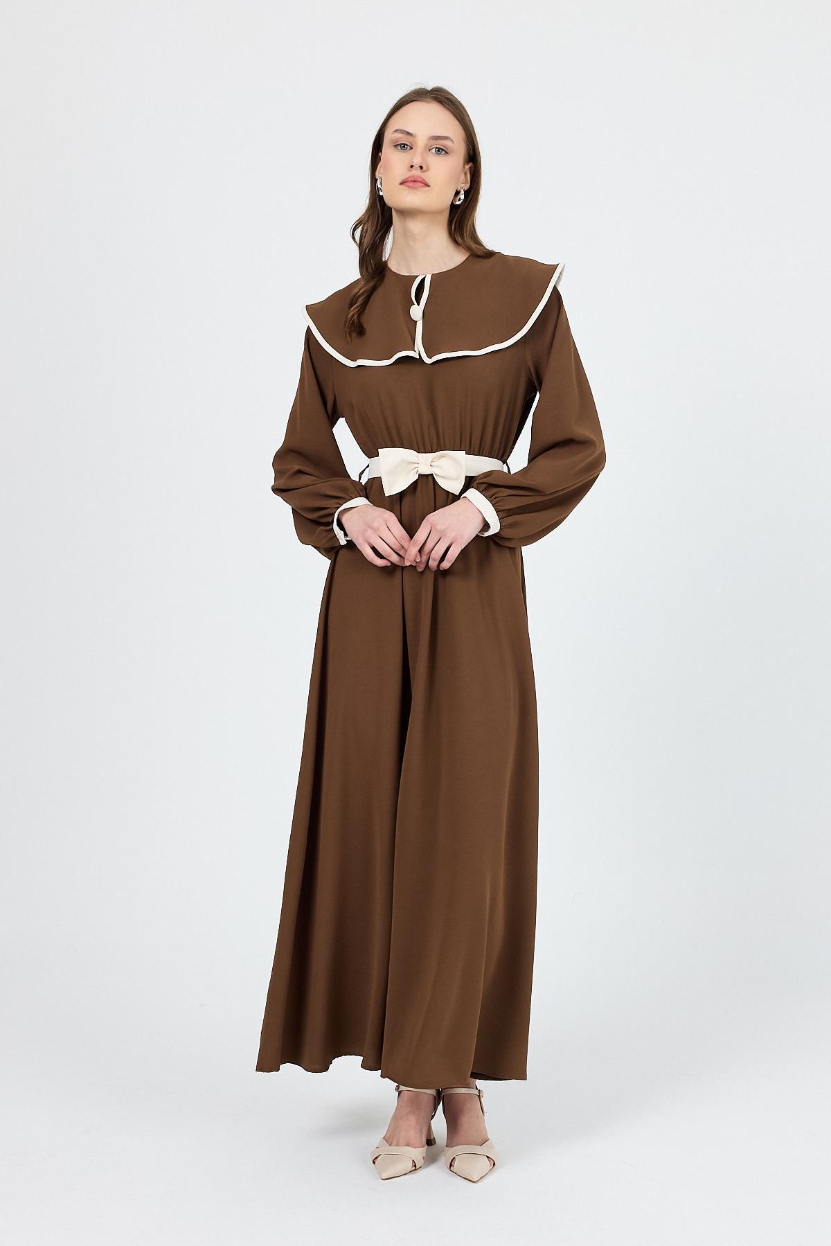 Kahve Biye Detaylı Bebe Yaka Elbise 4413A - 2