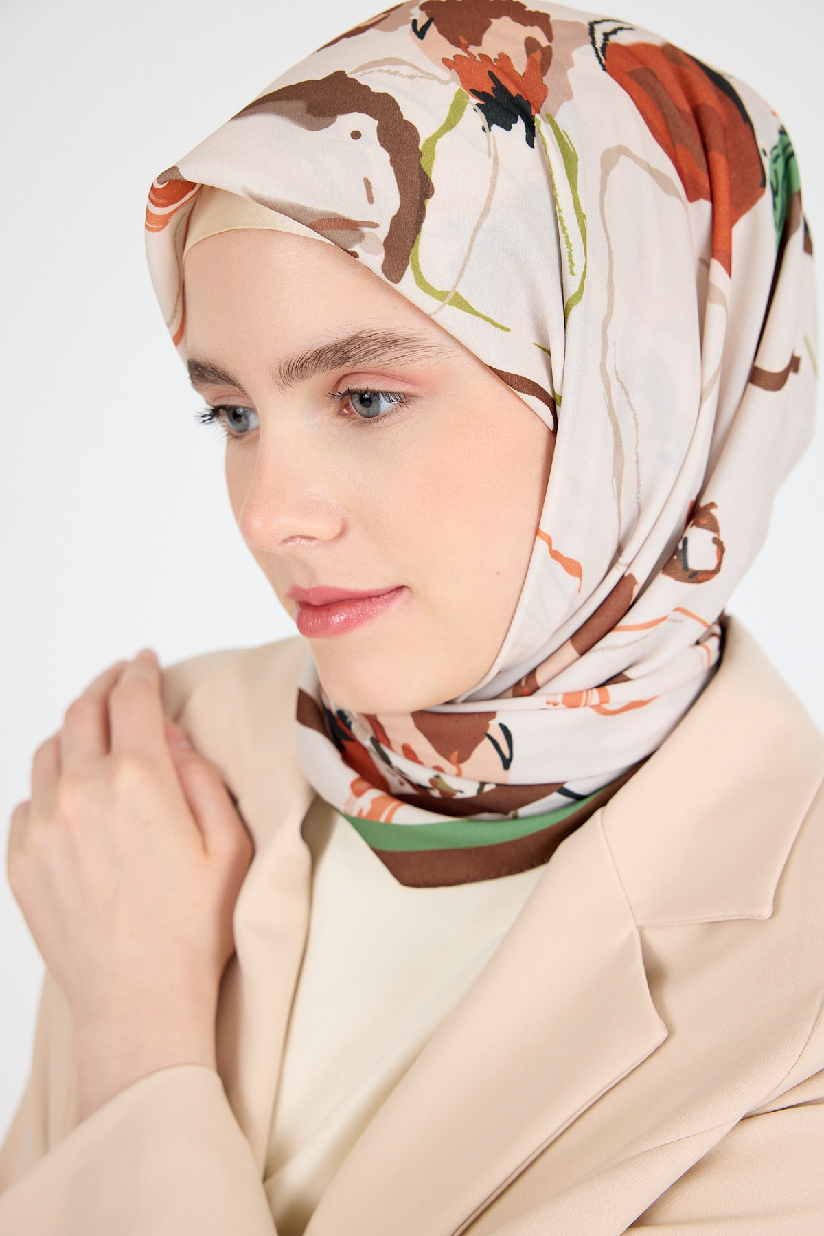 Kahve Çiçek Desenli Eşarp 5693 