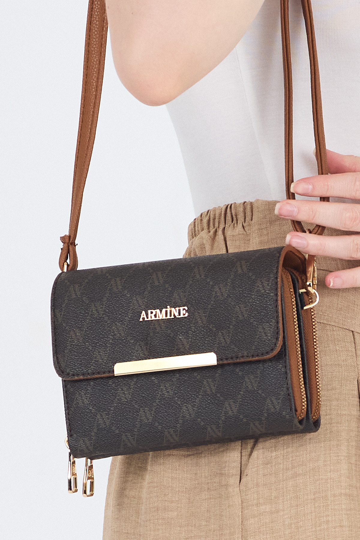 Kahve Desenli Omuz Çantası 381 - 1