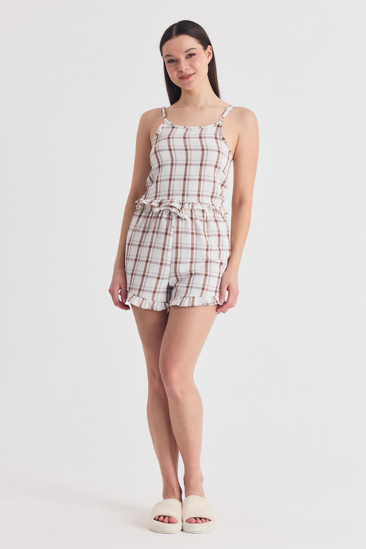 Kahve Ekose Desenli Fırfır Detaylı Şortlu Takım 4452 - 7