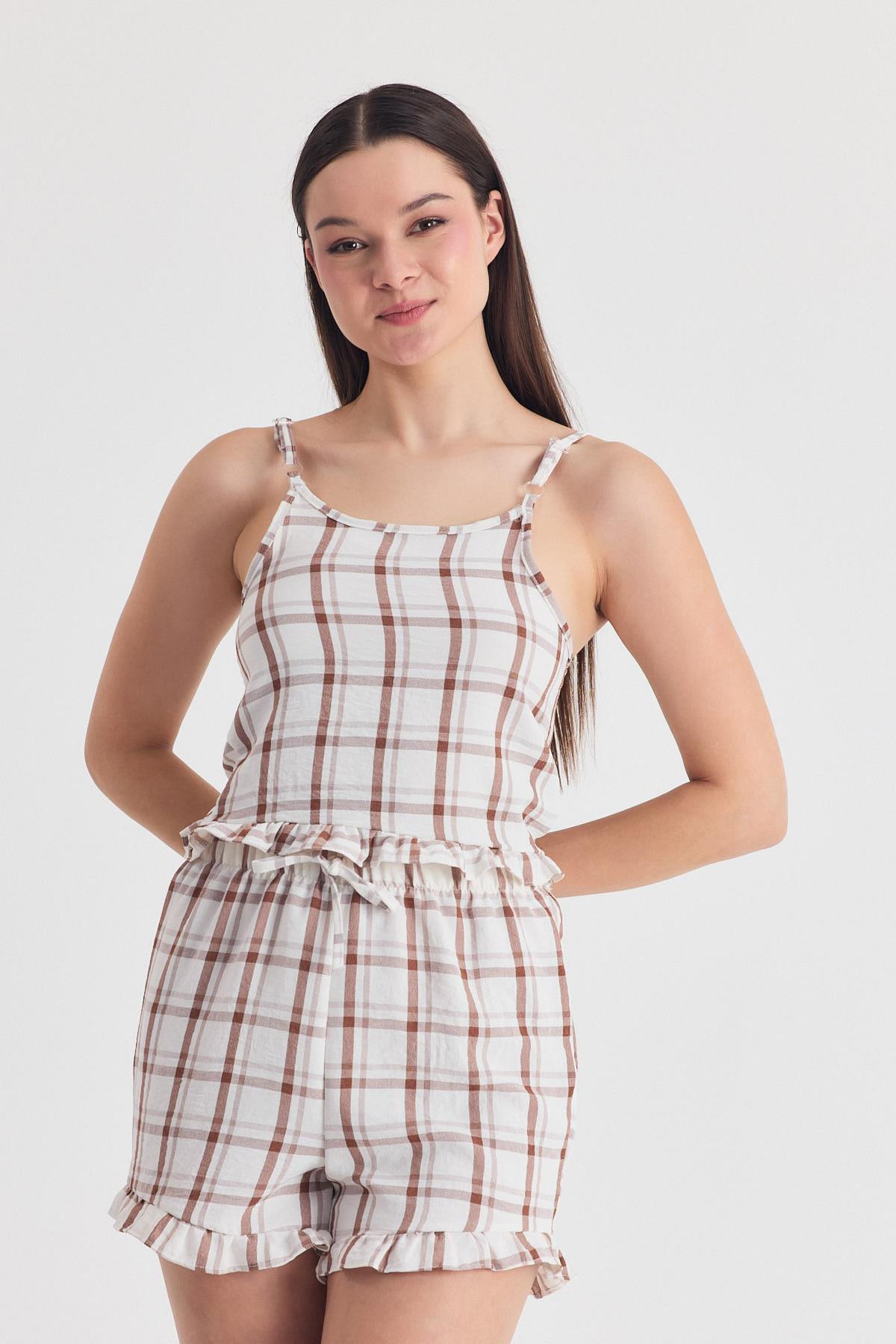 Kahve Ekose Desenli Fırfır Detaylı Şortlu Takım 4452 - 3