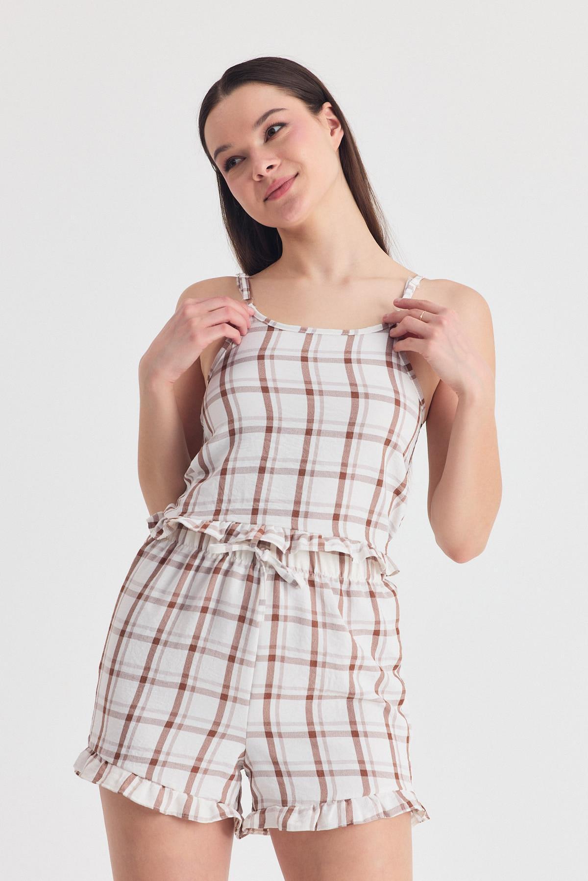 Kahve Ekose Desenli Fırfır Detaylı Şortlu Takım 4452 - 6