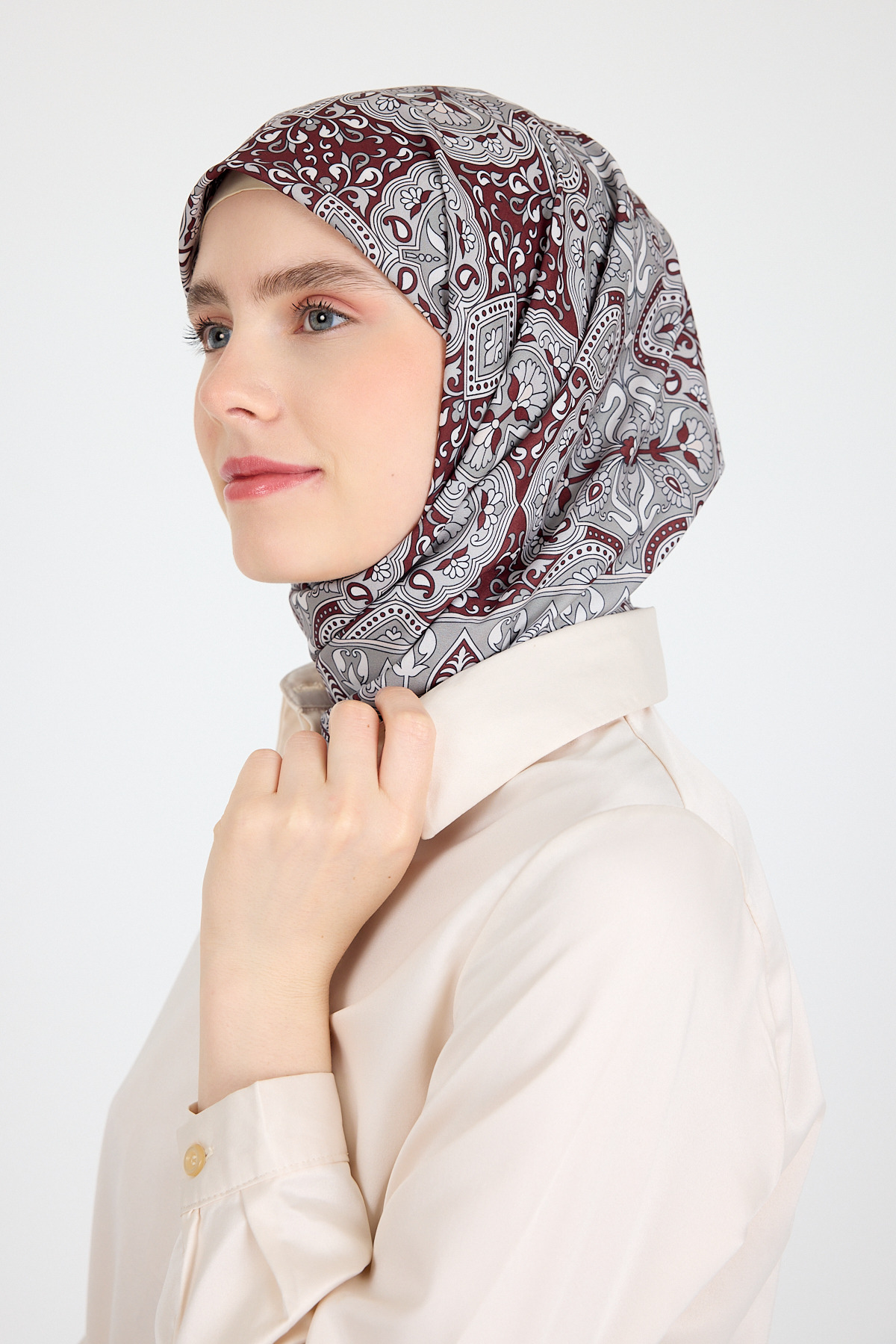 Kahve Etnik Desenli Eşarp 3013 - 1