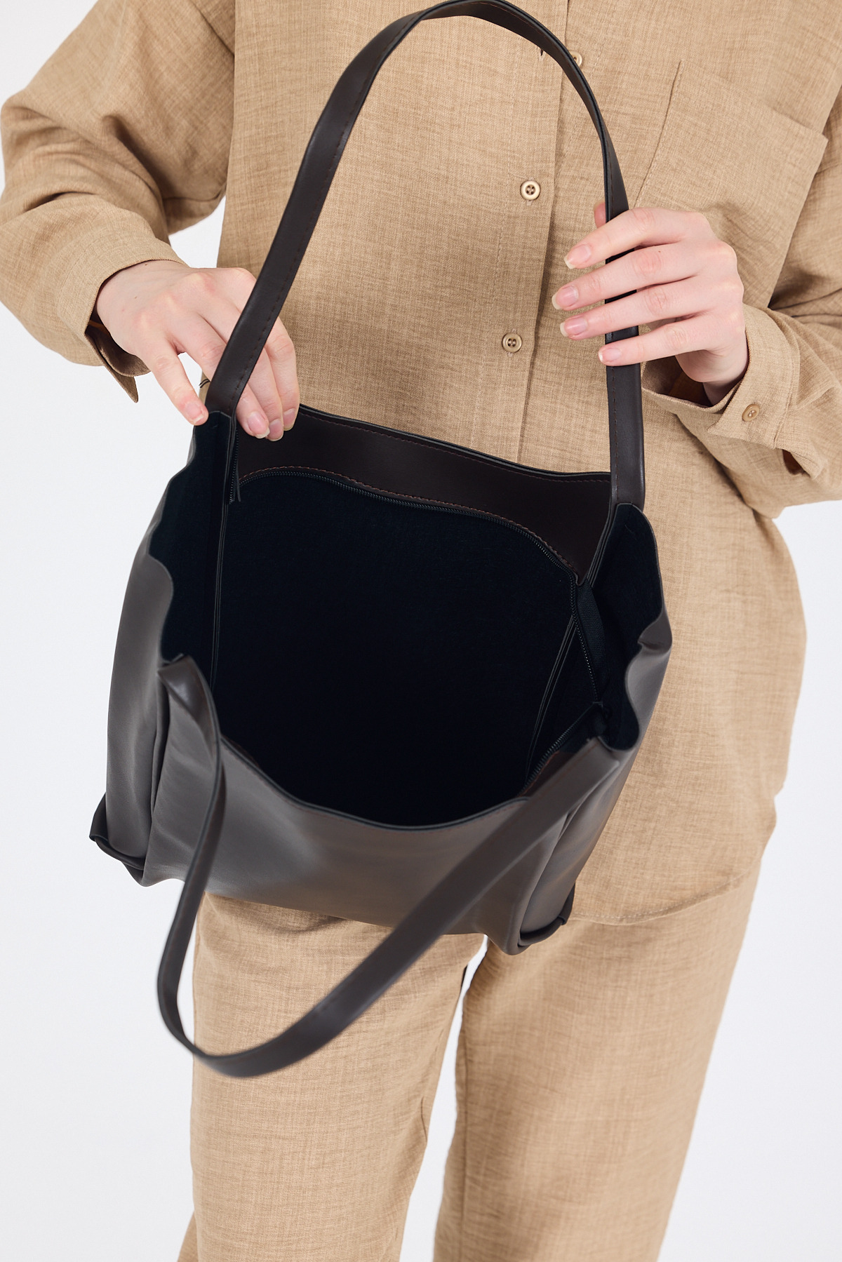 Kahve Fermuarlı Omuz Çantası 9208 - RAYS