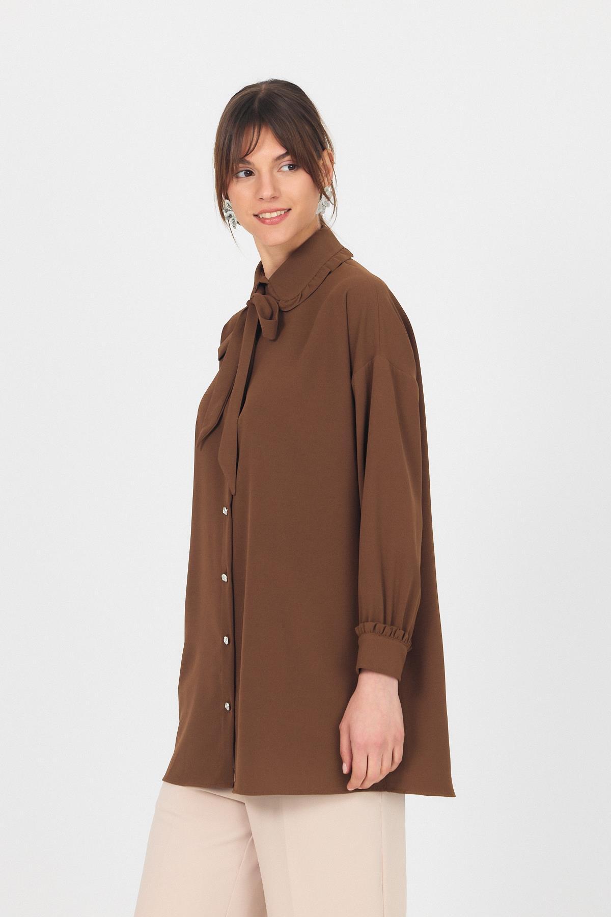 Kahve Fırfır Yaka Detaylı Bağlamalı Tunik 4586A - 6