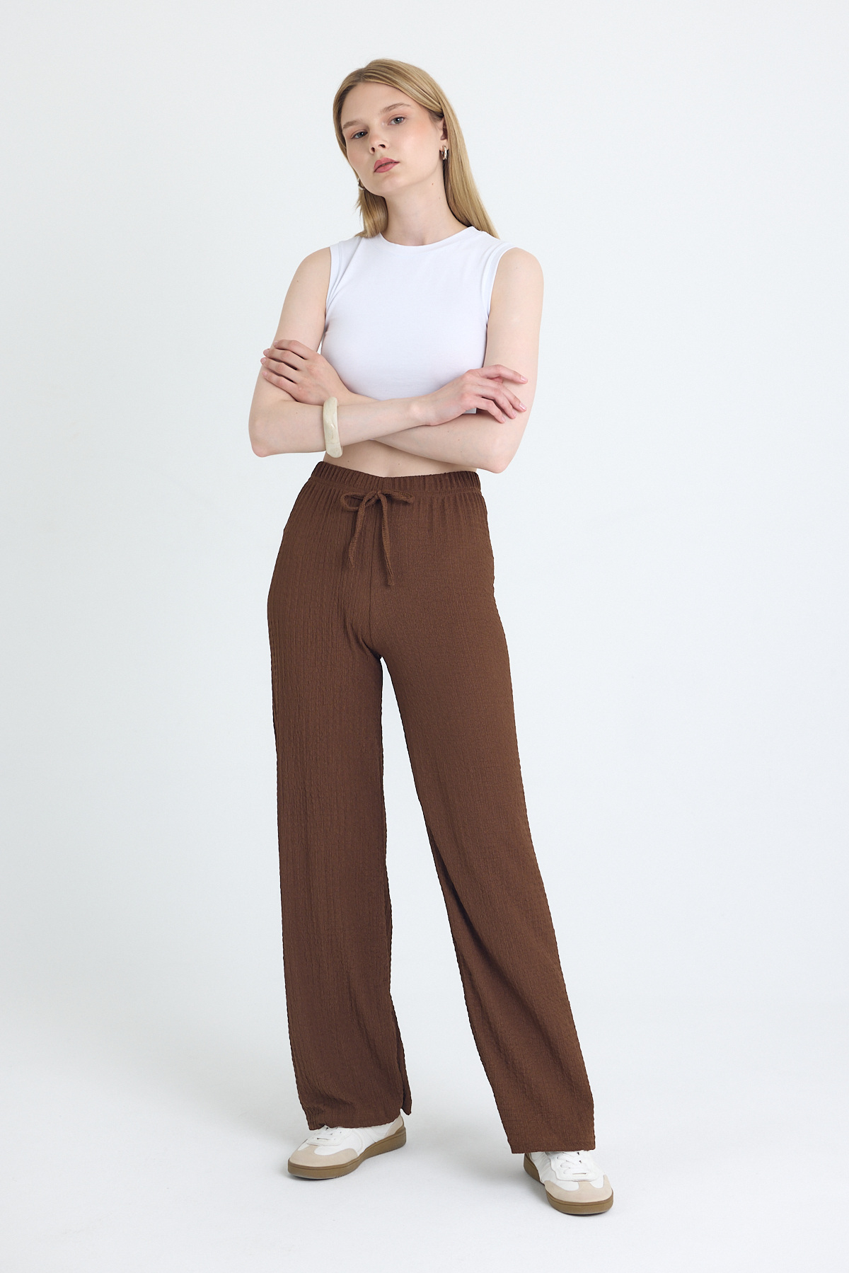 Kahve Geniş Paça Dökümlü Bürümcük Kumaş Pantolon 326 - RAYS