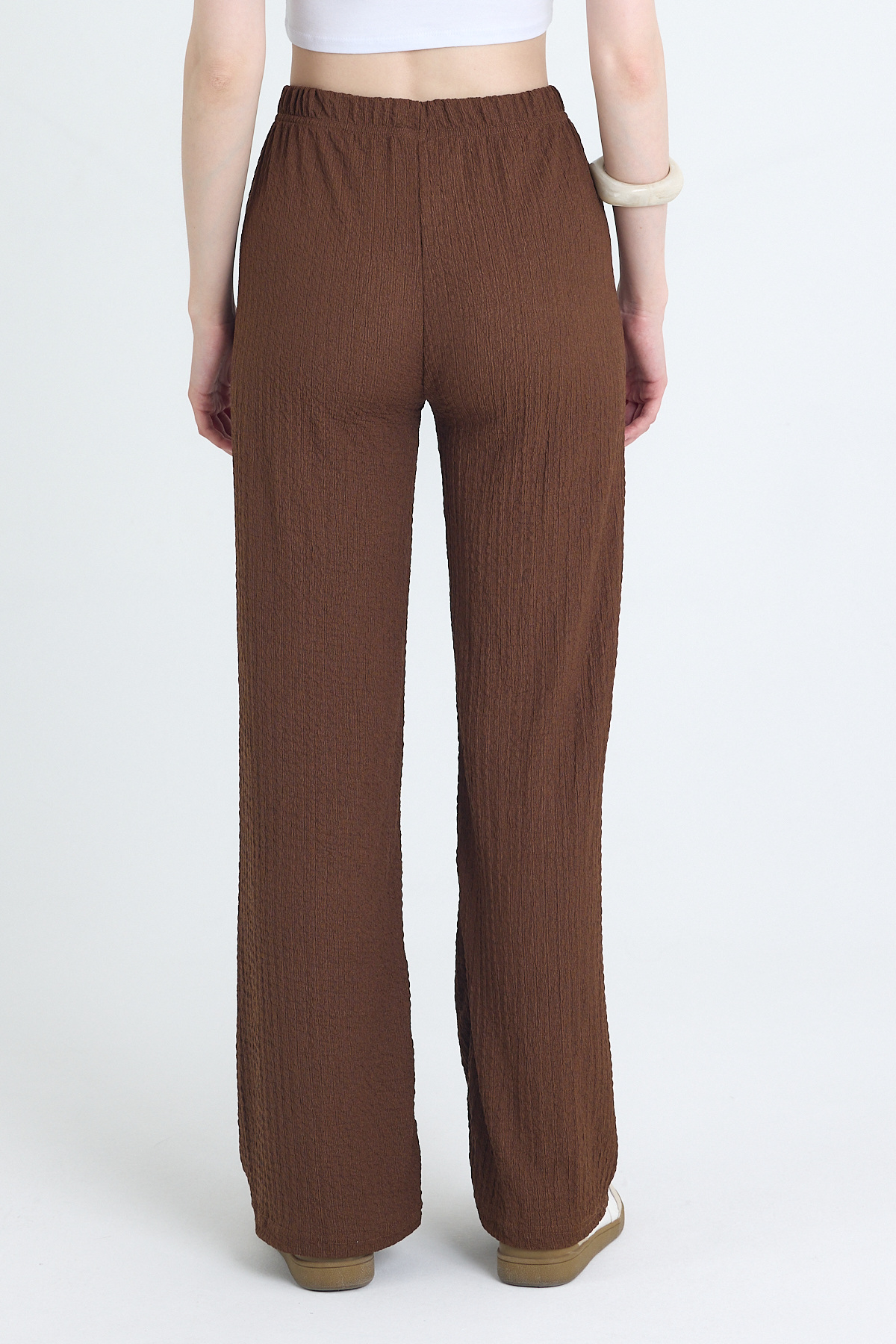 Kahve Geniş Paça Dökümlü Bürümcük Kumaş Pantolon 326 - 5