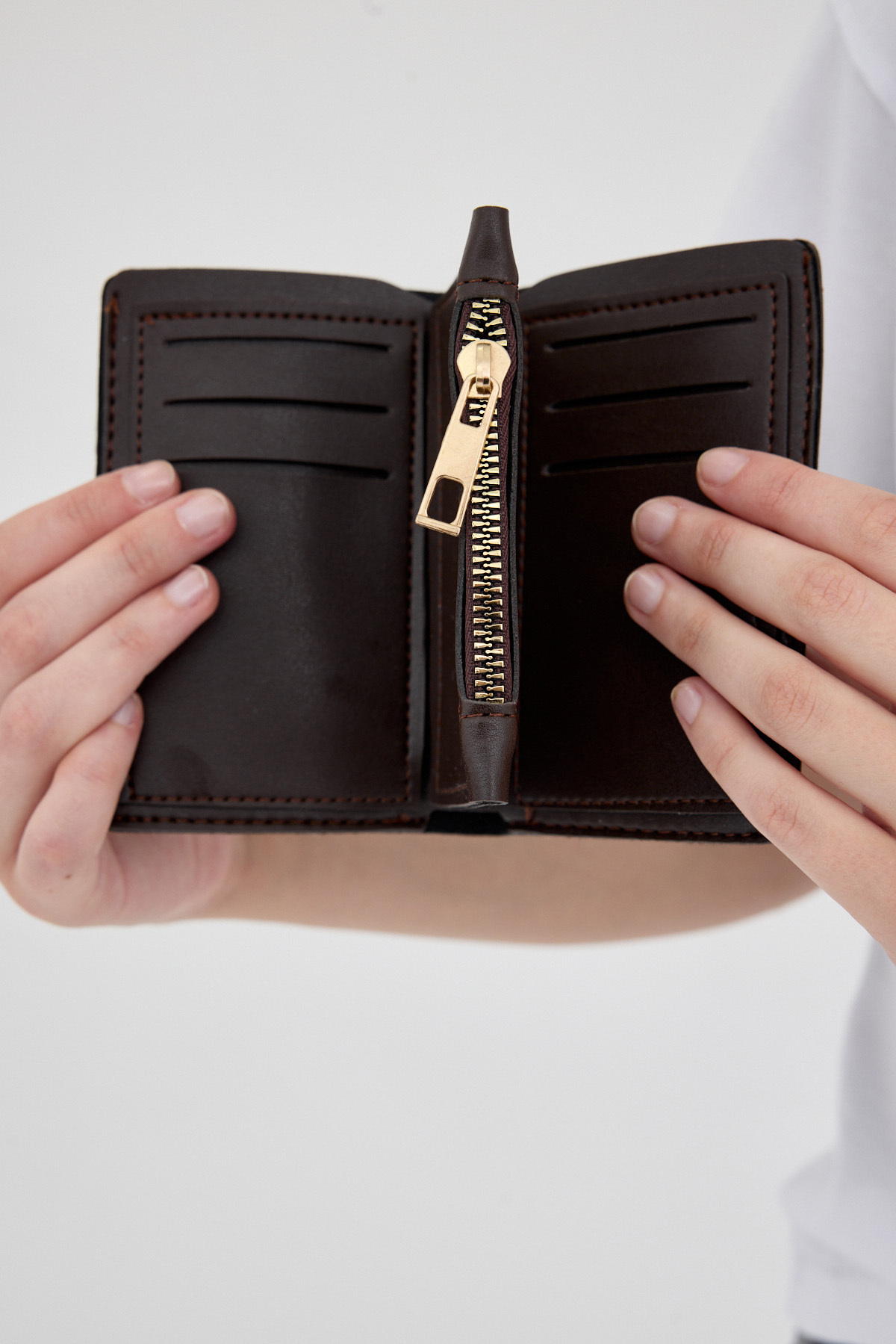 Kahve Kemer Tokalı Fermuarlı Cüzdan 9209 - RAYS