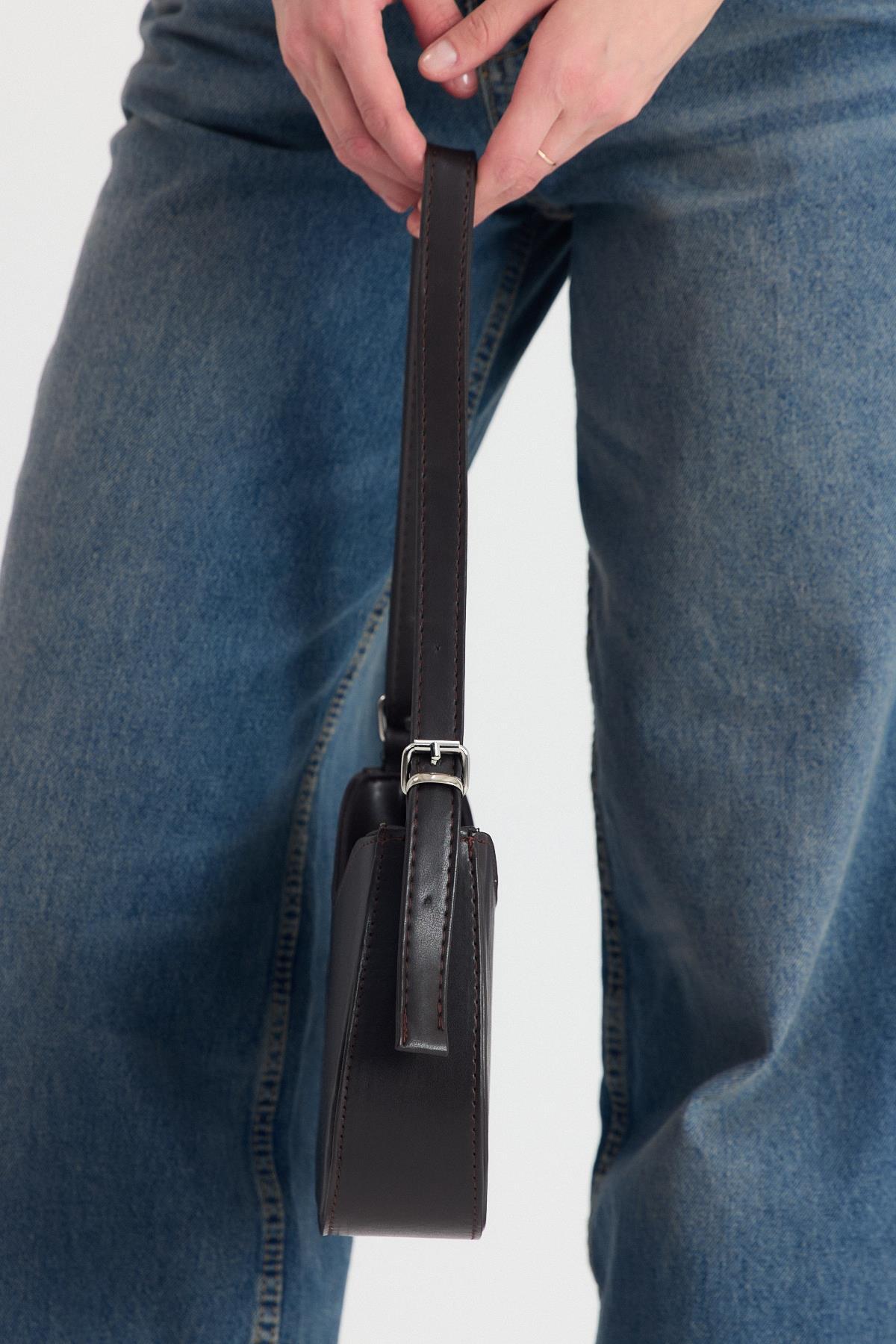 Kahve Oval Baget Çanta 3001 - 7