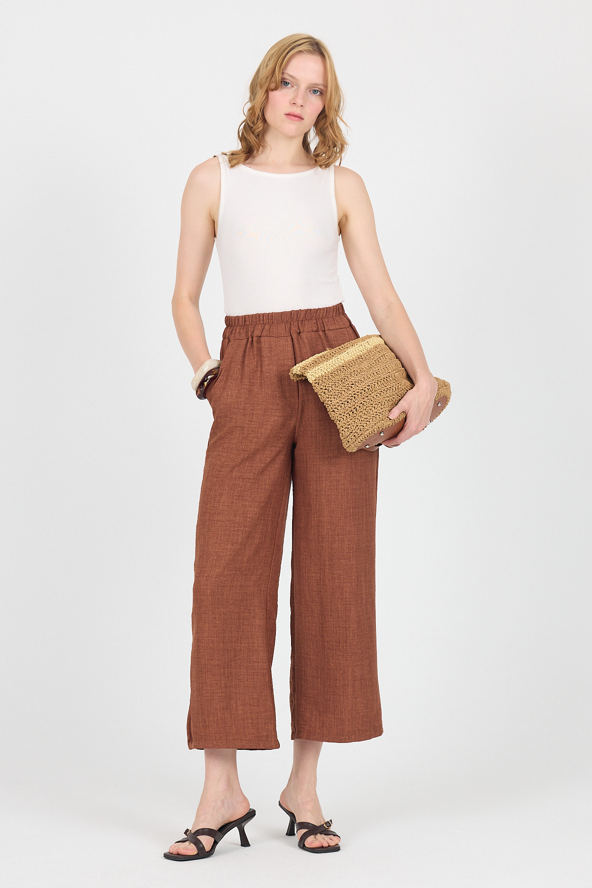 Kahve Pamuklu Bel Lastikli Bol Paça Pantolon 4657 - 6