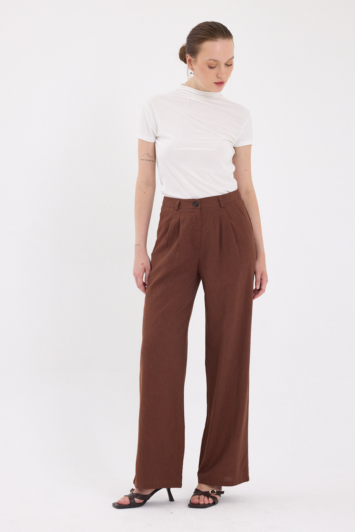 Kahve Pileli Palazzo Bol Paça Kadın Pantolon 4755A - RAYS